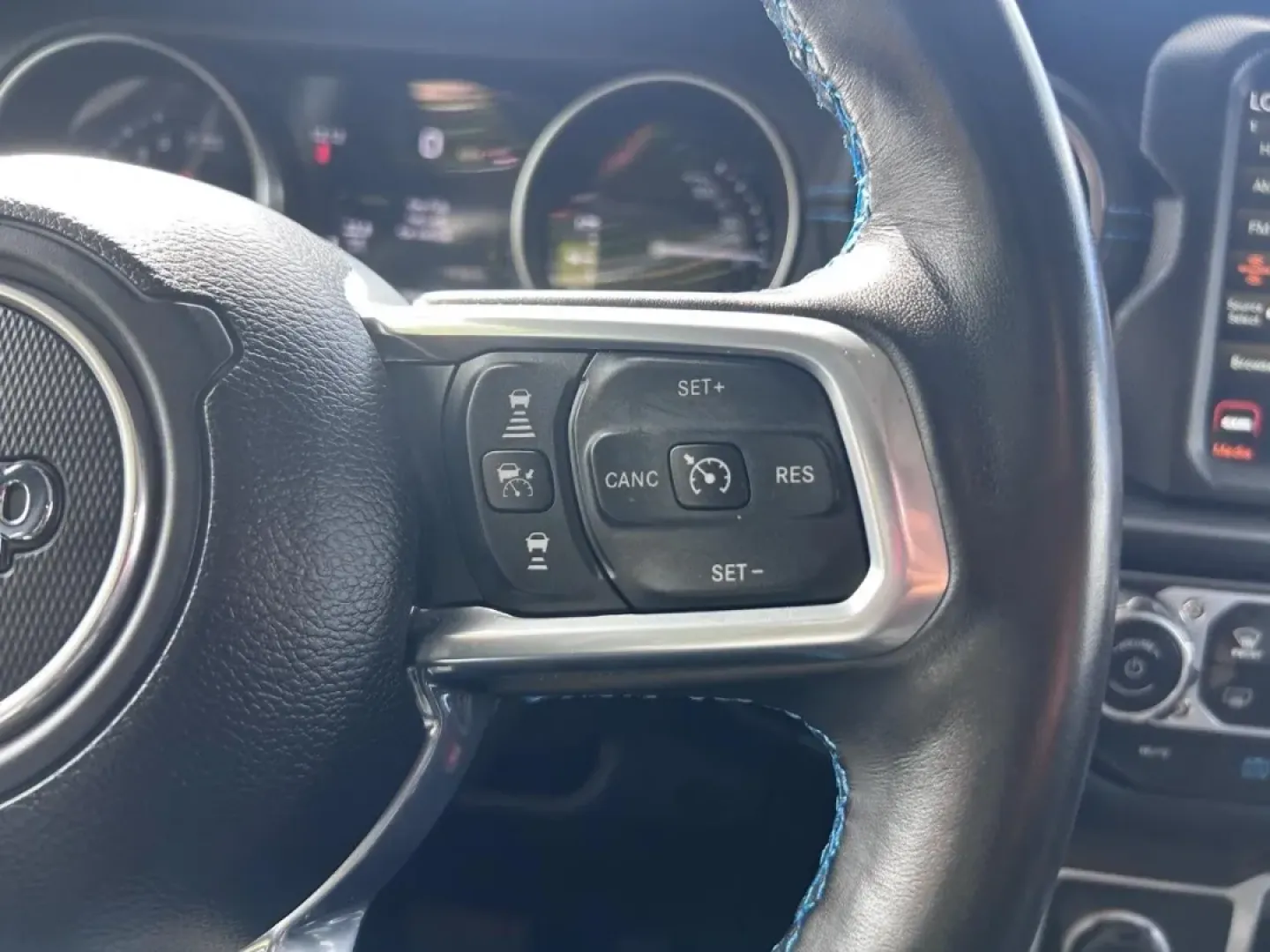 2022 /Black Leather Jeep Wrangler Unlimited Rubicon 4xe (1C4JJXR65NW) with an 2.0L I4 DOHC DI Turbo PHEV engine, Automatic transmission, located at 970 Woodlawn Dr., Farmington, MO, 63640, (573) 431-7800, 37.825642, -90.468674 - ### Adventure Awaits with this 2022 Jeep Wrangler Unlimited Rubicon 4xe<br /> <br /> Are you ready to take your outdoor adventures to the next level? If you're looking for a vehicle that blends rugged capability with eco-friendly technology, the 2022 Jeep Wrangler Unlimited Rubicon 4xe is your perfe - Photo#12