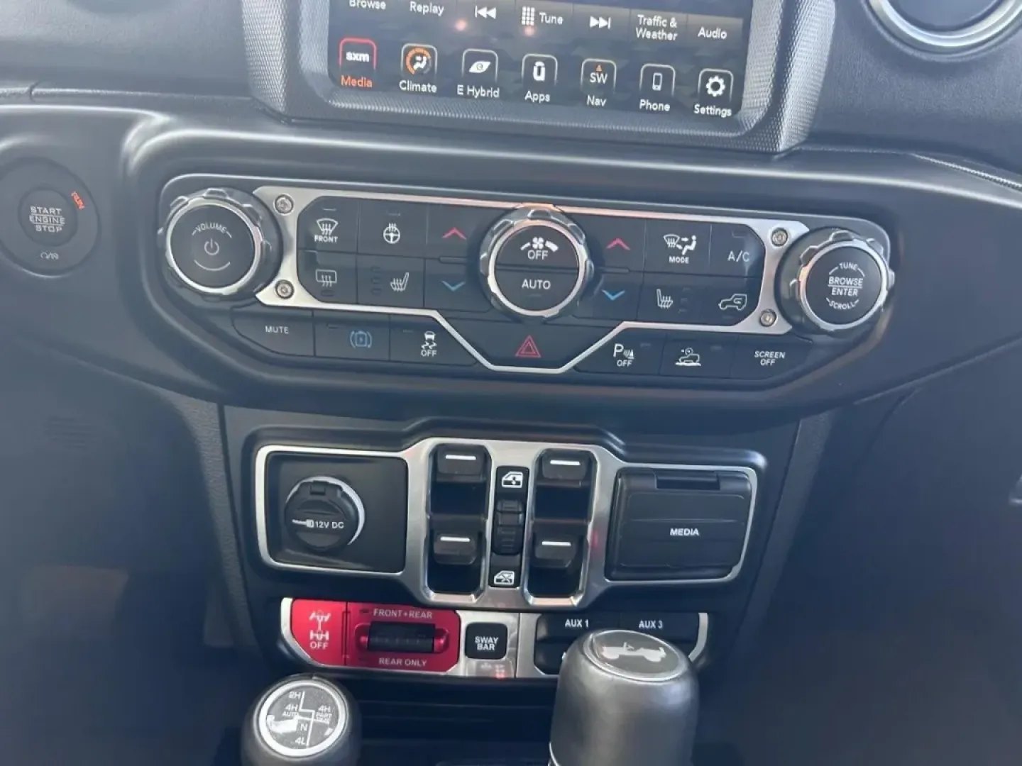 2022 /Black Leather Jeep Wrangler Unlimited Rubicon 4xe (1C4JJXR65NW) with an 2.0L I4 DOHC DI Turbo PHEV engine, Automatic transmission, located at 970 Woodlawn Dr., Farmington, MO, 63640, (573) 431-7800, 37.825642, -90.468674 - ### Adventure Awaits with this 2022 Jeep Wrangler Unlimited Rubicon 4xe<br /> <br /> Are you ready to take your outdoor adventures to the next level? If you're looking for a vehicle that blends rugged capability with eco-friendly technology, the 2022 Jeep Wrangler Unlimited Rubicon 4xe is your perfe - Photo#14