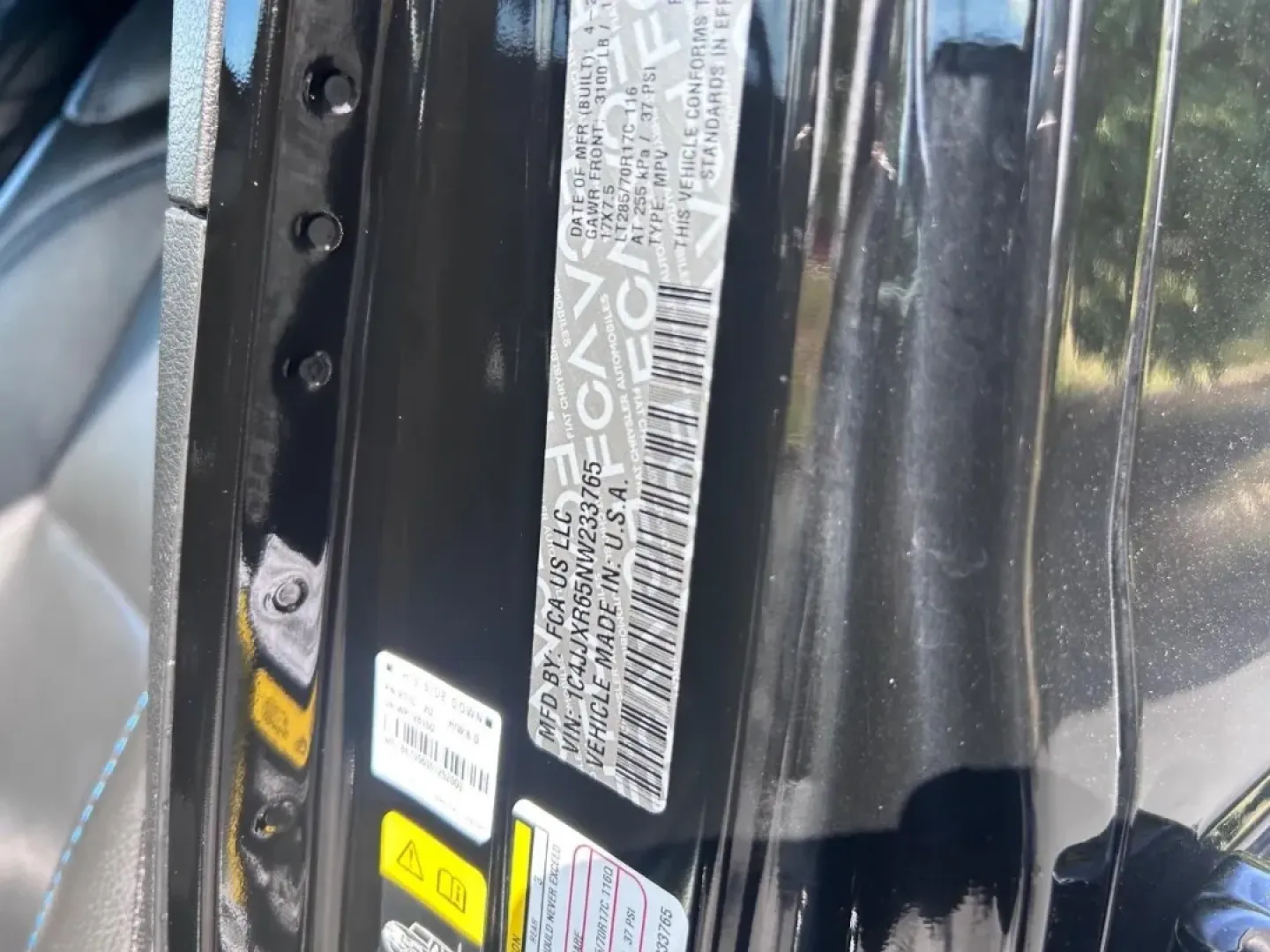 2022 /Black Leather Jeep Wrangler Unlimited Rubicon 4xe (1C4JJXR65NW) with an 2.0L I4 DOHC DI Turbo PHEV engine, Automatic transmission, located at 970 Woodlawn Dr., Farmington, MO, 63640, (573) 431-7800, 37.825642, -90.468674 - ### Adventure Awaits with this 2022 Jeep Wrangler Unlimited Rubicon 4xe<br /> <br /> Are you ready to take your outdoor adventures to the next level? If you're looking for a vehicle that blends rugged capability with eco-friendly technology, the 2022 Jeep Wrangler Unlimited Rubicon 4xe is your perfe - Photo#21