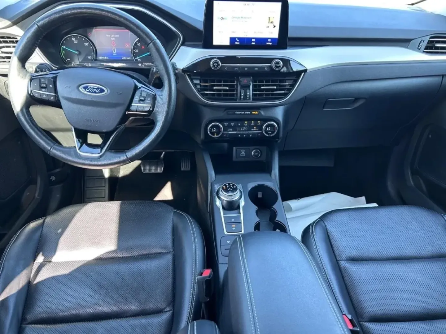 2021 /Ebony Leather Ford Escape SEL (1FMCU9CZ2MU) with an 2.5L iVCT Atkinson Cycle I-4 Hybrid engine, Automatic transmission, located at 970 Woodlawn Dr., Farmington, MO, 63640, (573) 431-7800, 37.825642, -90.468674 - **Experience Adventure with the 2021 Ford Escape SEL - Your Ideal Weekend Companion!**<br /> <br /> Are you ready to elevate your weekends and daily commutes? The 2021 Ford Escape SEL, available now at Pettus CDJR Farmington, is designed to enhance your lifestyle whether you're navigating the busy s - Photo#10