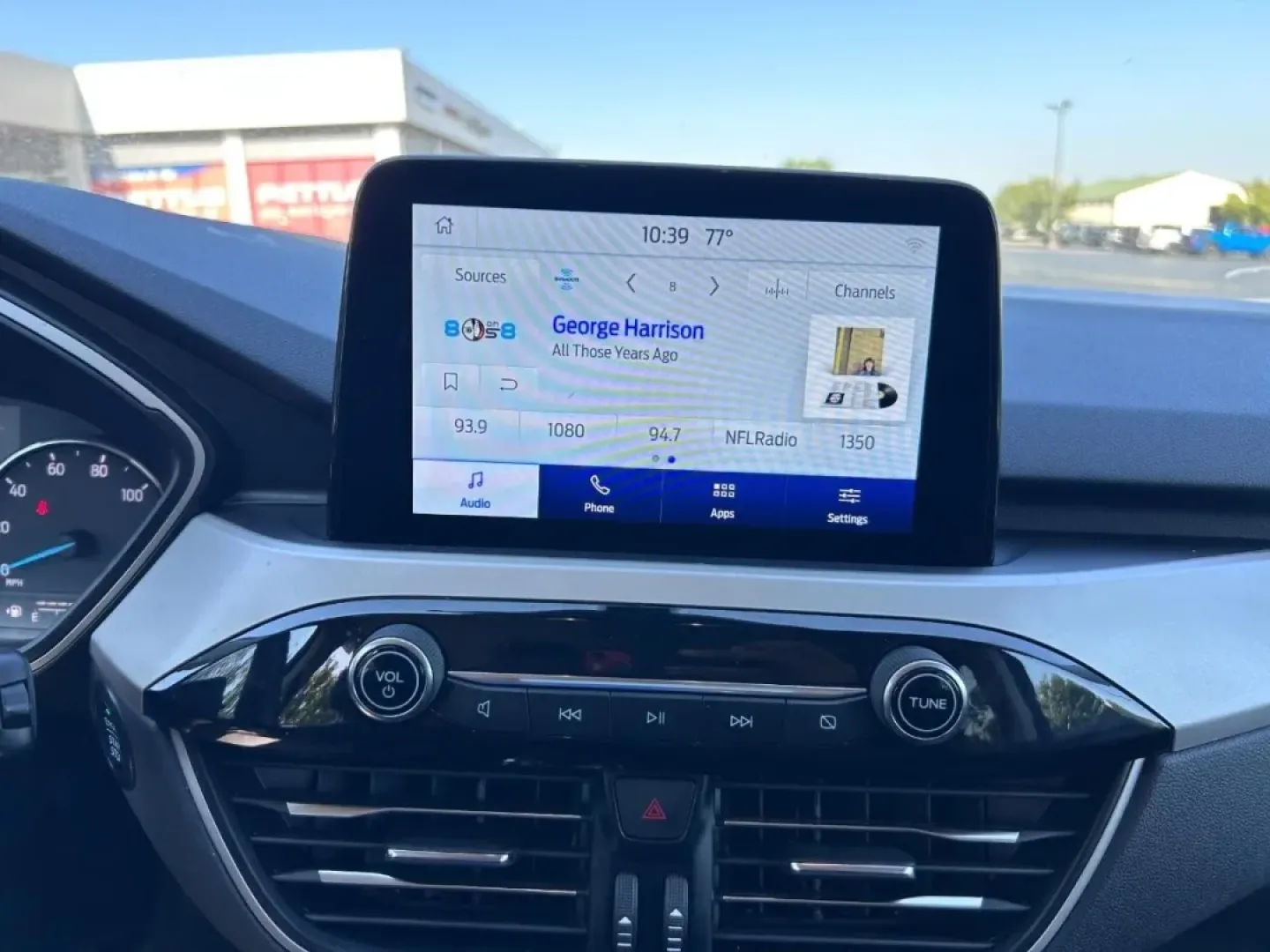 2021 /Ebony Leather Ford Escape SEL (1FMCU9CZ2MU) with an 2.5L iVCT Atkinson Cycle I-4 Hybrid engine, Automatic transmission, located at 970 Woodlawn Dr., Farmington, MO, 63640, (573) 431-7800, 37.825642, -90.468674 - **Experience Adventure with the 2021 Ford Escape SEL - Your Ideal Weekend Companion!**<br /> <br /> Are you ready to elevate your weekends and daily commutes? The 2021 Ford Escape SEL, available now at Pettus CDJR Farmington, is designed to enhance your lifestyle whether you're navigating the busy s - Photo#14