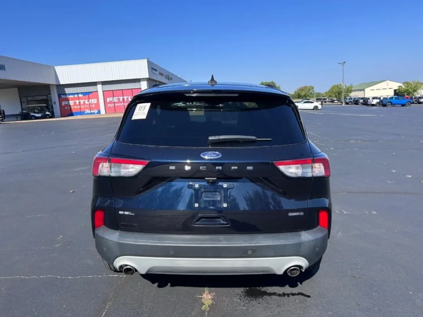 2021 /Ebony Leather Ford Escape SEL (1FMCU9CZ2MU) with an 2.5L iVCT Atkinson Cycle I-4 Hybrid engine, Automatic transmission, located at 970 Woodlawn Dr., Farmington, MO, 63640, (573) 431-7800, 37.825642, -90.468674 - **Experience Adventure with the 2021 Ford Escape SEL - Your Ideal Weekend Companion!**<br /> <br /> Are you ready to elevate your weekends and daily commutes? The 2021 Ford Escape SEL, available now at Pettus CDJR Farmington, is designed to enhance your lifestyle whether you're navigating the busy s - Photo#3