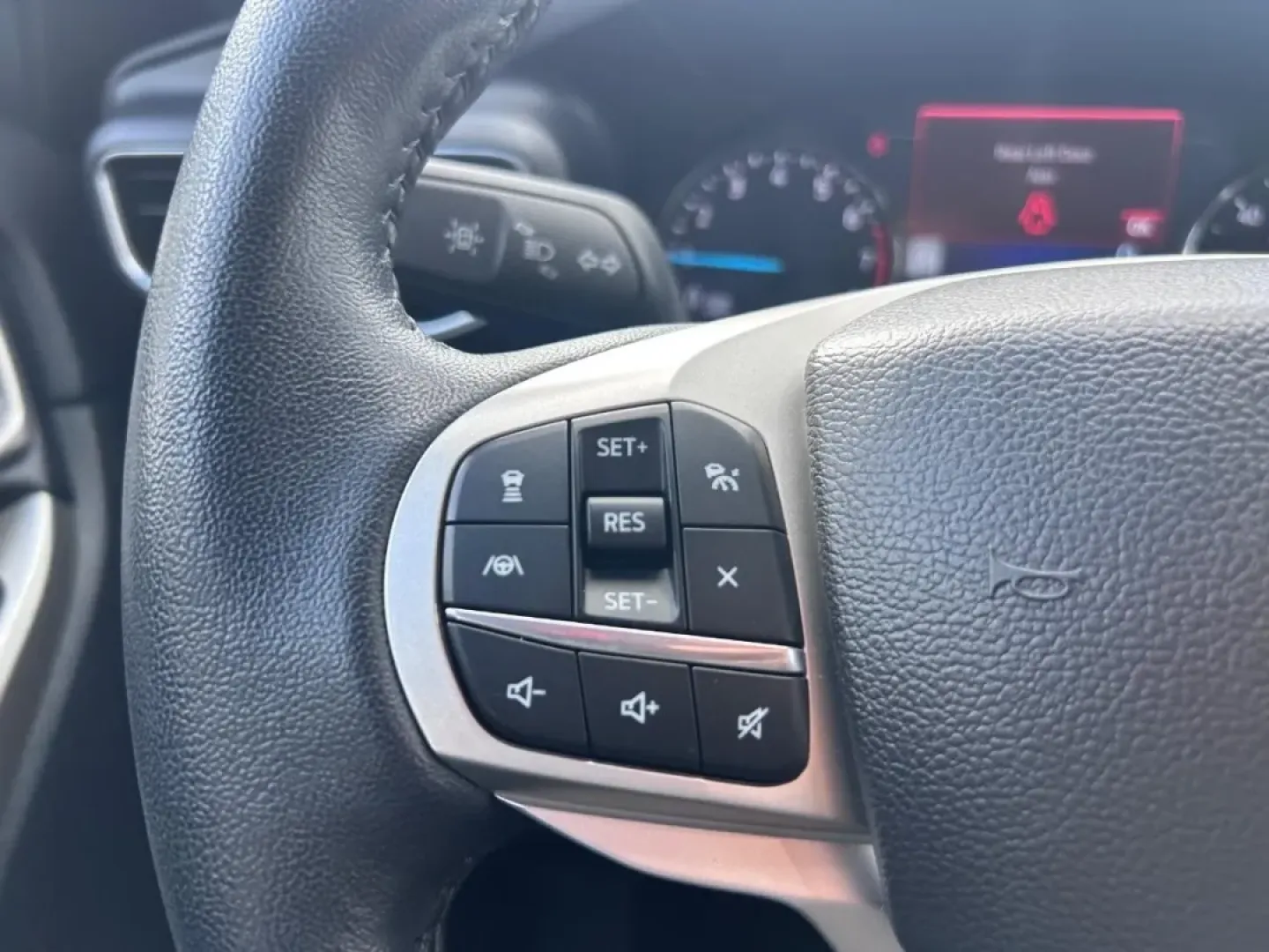 2023 /Ebony Leather Ford Explorer Limited (1FMSK8FH2PG) with an 2.3L EcoBoost I-4 engine, located at 970 Woodlawn Dr., Farmington, MO, 63640, (573) 431-7800, 37.825642, -90.468674 - **Explore the Great Outdoors with the 2023 Ford Explorer Limited Your Ideal Adventure Companion!**<br /> <br /> Are you ready to take your family adventures to the next level? The 2023 Ford Explorer Limited is the perfect SUV for those who crave both comfort and capability. With its spacious interi - Photo#14