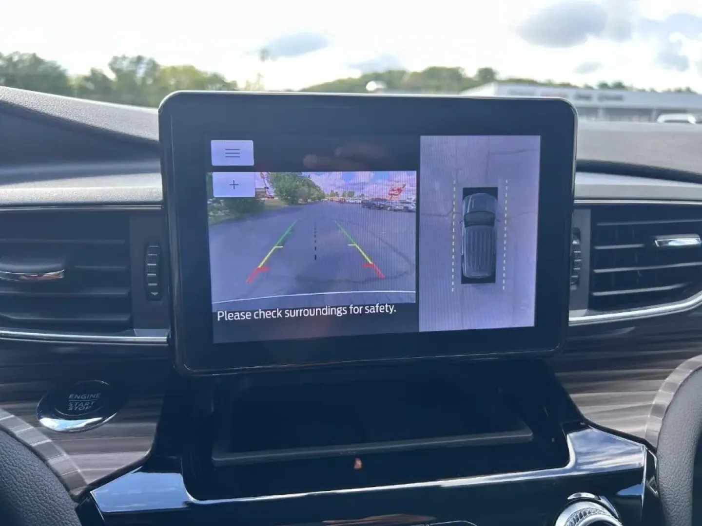 2023 /Ebony Leather Ford Explorer Limited (1FMSK8FH2PG) with an 2.3L EcoBoost I-4 engine, located at 970 Woodlawn Dr., Farmington, MO, 63640, (573) 431-7800, 37.825642, -90.468674 - **Explore the Great Outdoors with the 2023 Ford Explorer Limited Your Ideal Adventure Companion!**<br /> <br /> Are you ready to take your family adventures to the next level? The 2023 Ford Explorer Limited is the perfect SUV for those who crave both comfort and capability. With its spacious interi - Photo#23