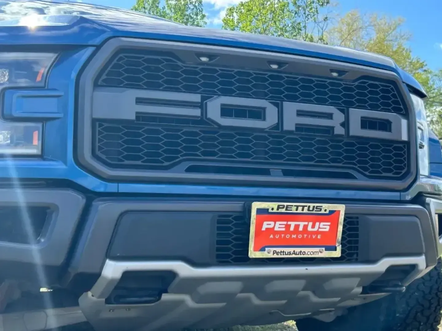 2019 /Black Leather Ford F-150 Raptor (1FTFW1RG1KF) with an 3.5L V6 EcoBoost High Output engine, Automatic transmission, located at 970 Woodlawn Dr., Farmington, MO, 63640, (573) 431-7800, 37.825642, -90.468674 - Are you ready to elevate your adventures on and off the road? Look no further than this stunning 2019 Ford F-150 Raptor, the ultimate truck designed for those who crave excitement and functionality. Perfect for weekend getaways, off-road escapades, or simply tackling your daily commute with style, t - Photo#20