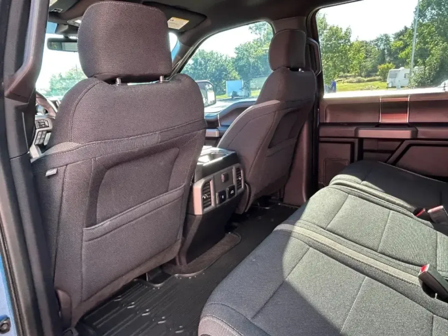 2019 /Black Leather Ford F-150 Raptor (1FTFW1RG1KF) with an 3.5L V6 EcoBoost High Output engine, Automatic transmission, located at 970 Woodlawn Dr., Farmington, MO, 63640, (573) 431-7800, 37.825642, -90.468674 - Are you ready to elevate your adventures on and off the road? Look no further than this stunning 2019 Ford F-150 Raptor, the ultimate truck designed for those who crave excitement and functionality. Perfect for weekend getaways, off-road escapades, or simply tackling your daily commute with style, t - Photo#22