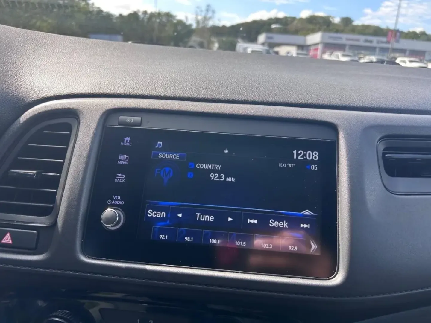 2022 /Black Cloth Honda HR-V Sport (3CZRU6H15NM) with an 1.8L I-4 SOHC 16-Valve i-VTEC engine, Automatic transmission, located at 970 Woodlawn Dr., Farmington, MO, 63640, (573) 431-7800, 37.825642, -90.468674 - **Explore Adventure with the 2022 Honda HR-V Sport at Pettus CDJR Farmington!**<br /> <br /> Are you searching for a versatile and stylish SUV that fits seamlessly into your active lifestyle? Look no further than the 2022 Honda HR-V Sport, now available at Pettus CDJR Farmington! As the perfect vehi - Photo#13