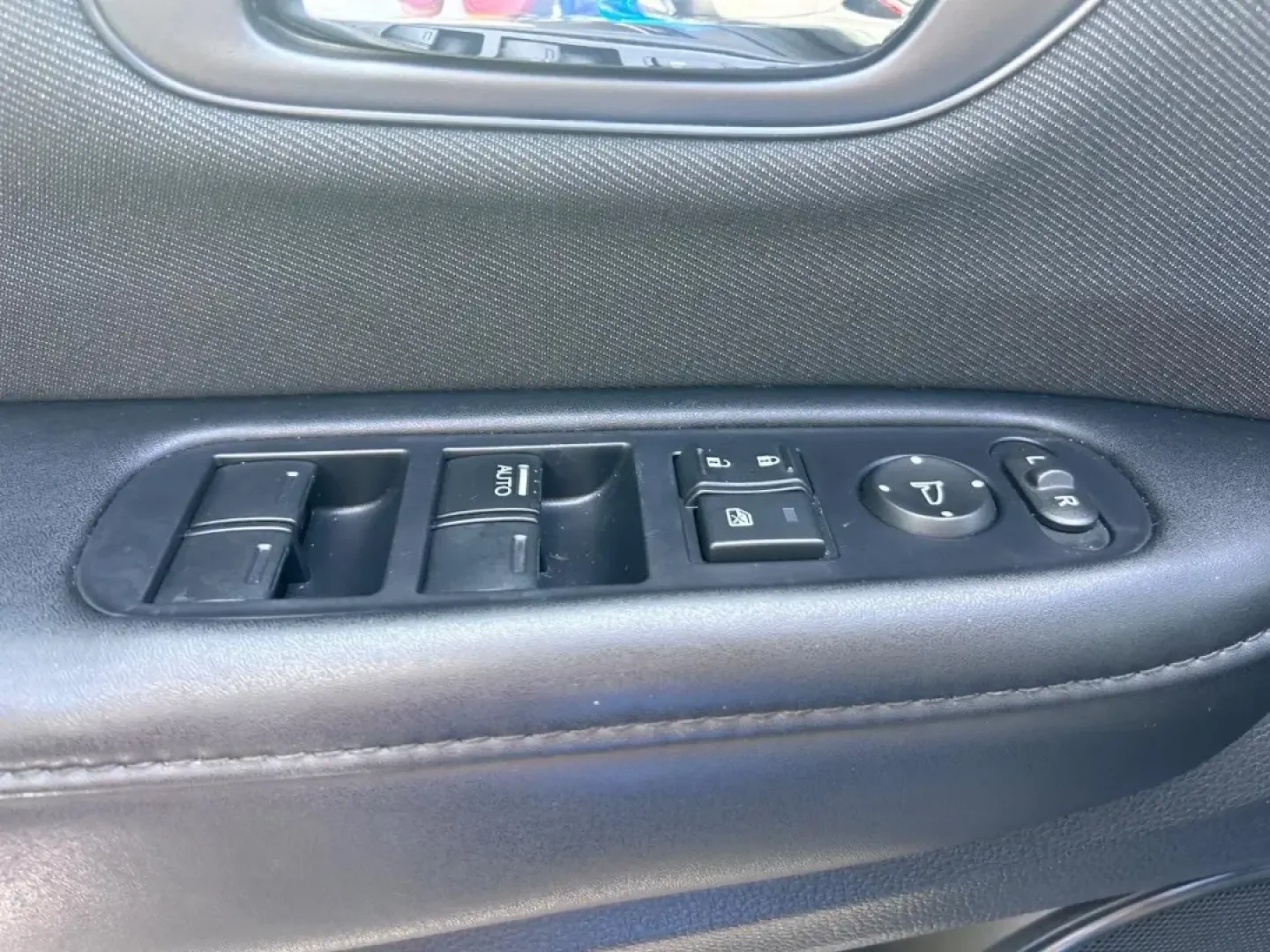 2022 /Black Cloth Honda HR-V Sport (3CZRU6H15NM) with an 1.8L I-4 SOHC 16-Valve i-VTEC engine, Automatic transmission, located at 970 Woodlawn Dr., Farmington, MO, 63640, (573) 431-7800, 37.825642, -90.468674 - **Explore Adventure with the 2022 Honda HR-V Sport at Pettus CDJR Farmington!**<br /> <br /> Are you searching for a versatile and stylish SUV that fits seamlessly into your active lifestyle? Look no further than the 2022 Honda HR-V Sport, now available at Pettus CDJR Farmington! As the perfect vehi - Photo#17