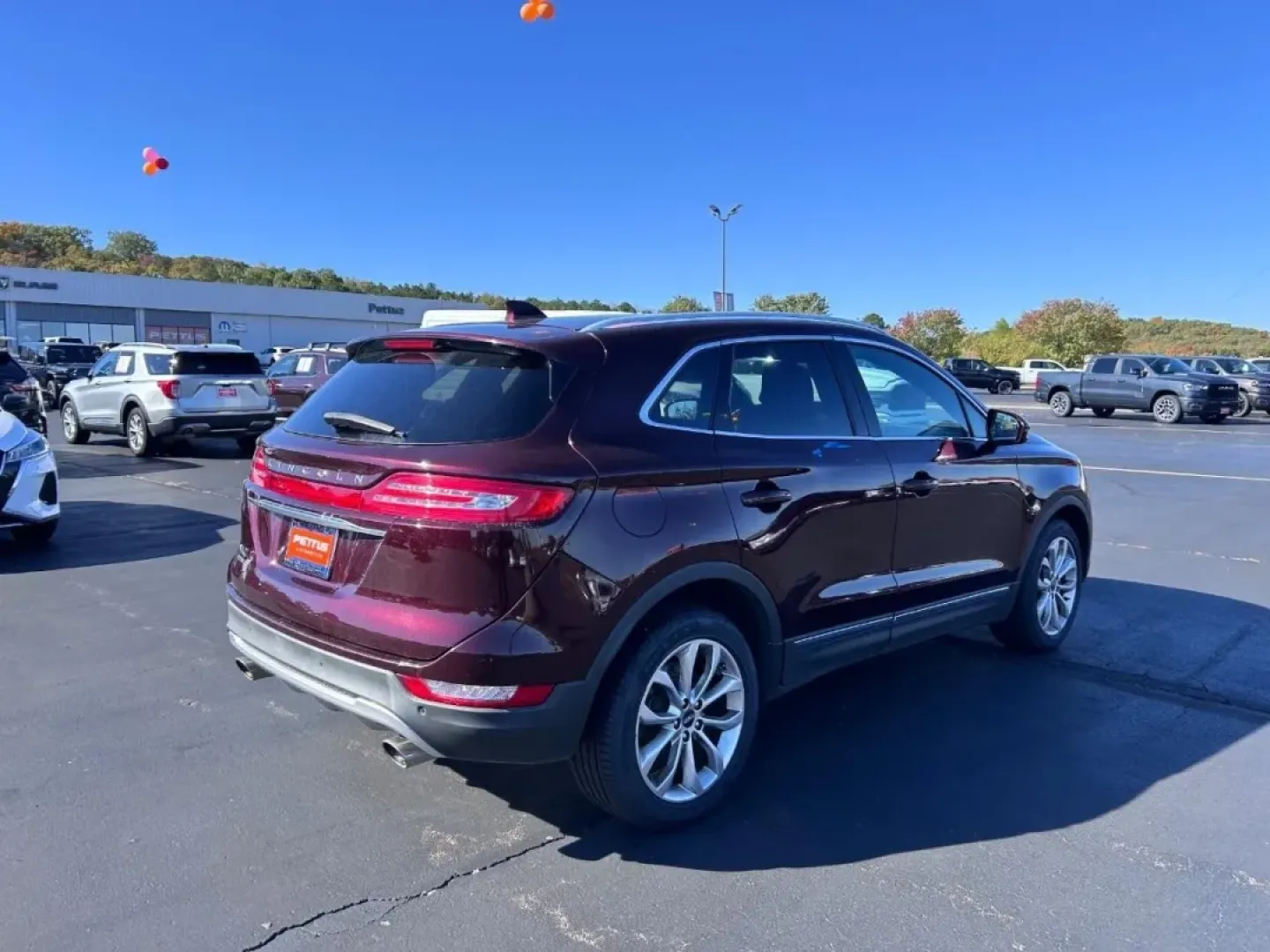 2019 /Ebony Leather Lincoln MKC Select (5LMCJ2D95KU) with an Turbocharged 2.0L I-4 engine, Automatic transmission, located at 970 Woodlawn Dr., Farmington, MO, 63640, (573) 431-7800, 37.825642, -90.468674 - Elevate your driving experience with the 2019 Lincoln MKC Select, an SUV designed for those who value luxury, comfort, and practicality. Perfect for weekend getaways or daily commutes, this vehicle effortlessly blends style with performance, making it an excellent choice for anyone seeking a reliabl - Photo#2