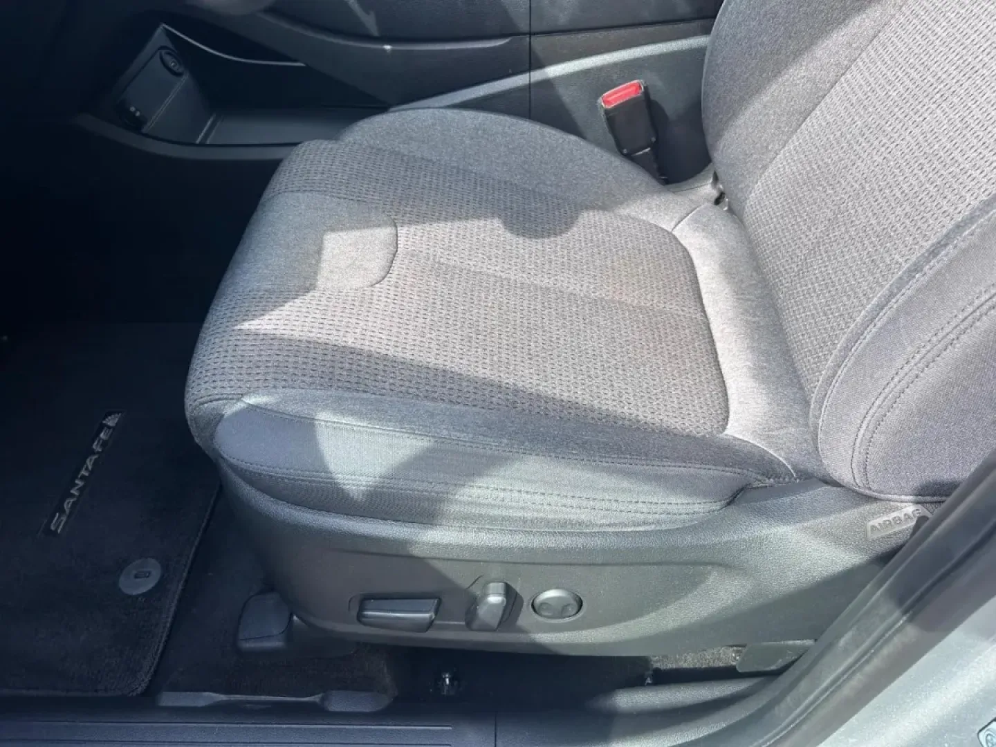 2023 /Gray Cloth Hyundai Santa Fe Blue (5NMS2DA11PH) with an 1.6L Turbo GDI DOHC 16-Valve I4 engine, Automatic transmission, located at 970 Woodlawn Dr., Farmington, MO, 63640, (573) 431-7800, 37.825642, -90.468674 - Are you ready to elevate your family adventures and weekend getaways? The 2023 Hyundai Santa Fe is here to transform your driving experience into something special. This spacious and versatile SUV is perfect for growing families, outdoor enthusiasts, and anyone looking for a reliable vehicle that ex - Photo#19