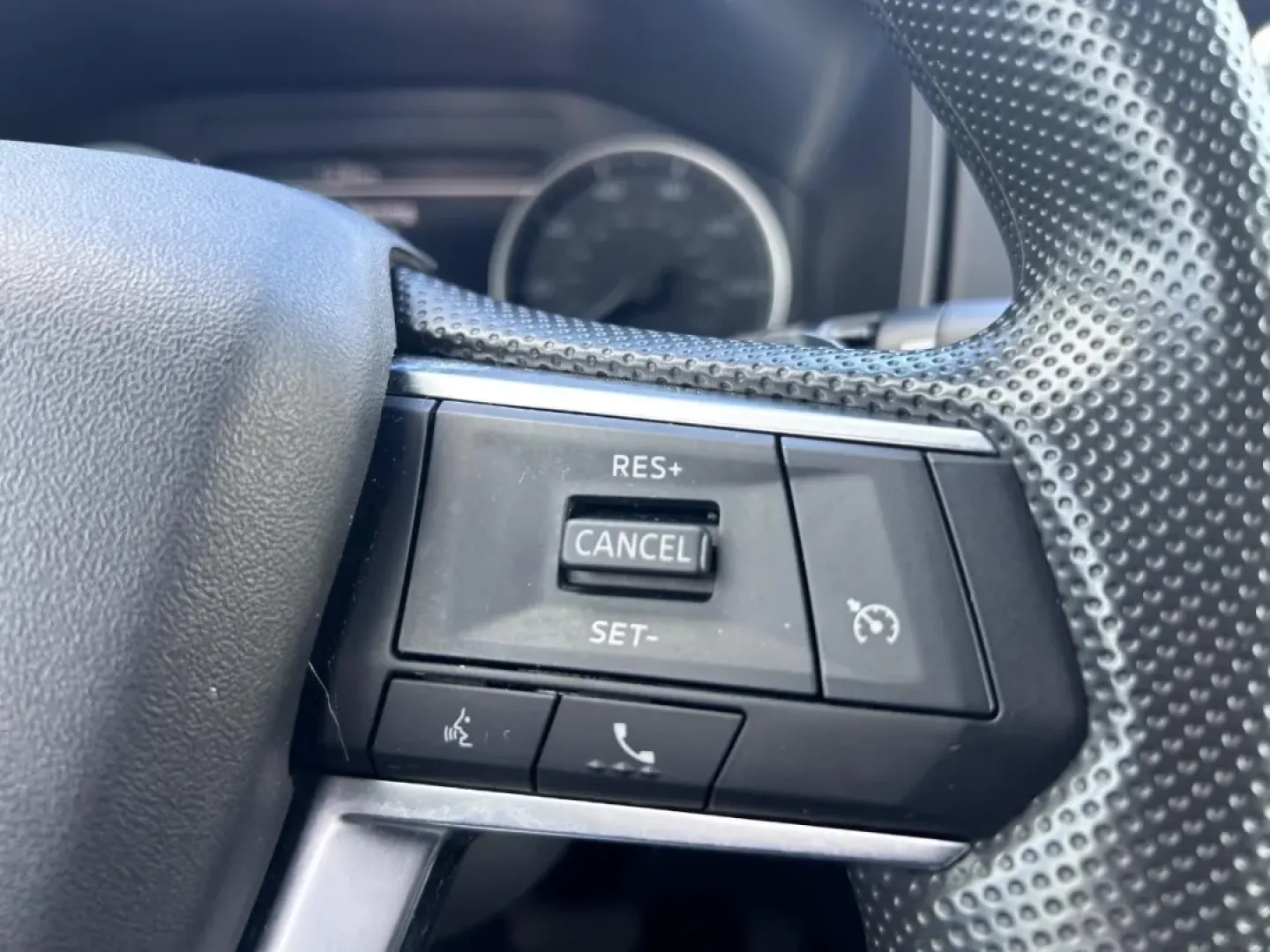 2024 /Black Cloth Mitsubishi Outlander ES (JA4J4UA83RZ) with an 2.5L DOHC 4-Cylinder Direct Injection engine, Automatic transmission, located at 970 Woodlawn Dr., Farmington, MO, 63640, (573) 431-7800, 37.825642, -90.468674 - Are you ready to elevate your weekend adventures or transform your daily commute? The 2024 Mitsubishi Outlander ES is the perfect blend of versatility, comfort, and performance that suits both the budget-conscious buyer and the growing family. At Pettus CDJR Farmington, located at 970 Woodlawn Drive - Photo#11