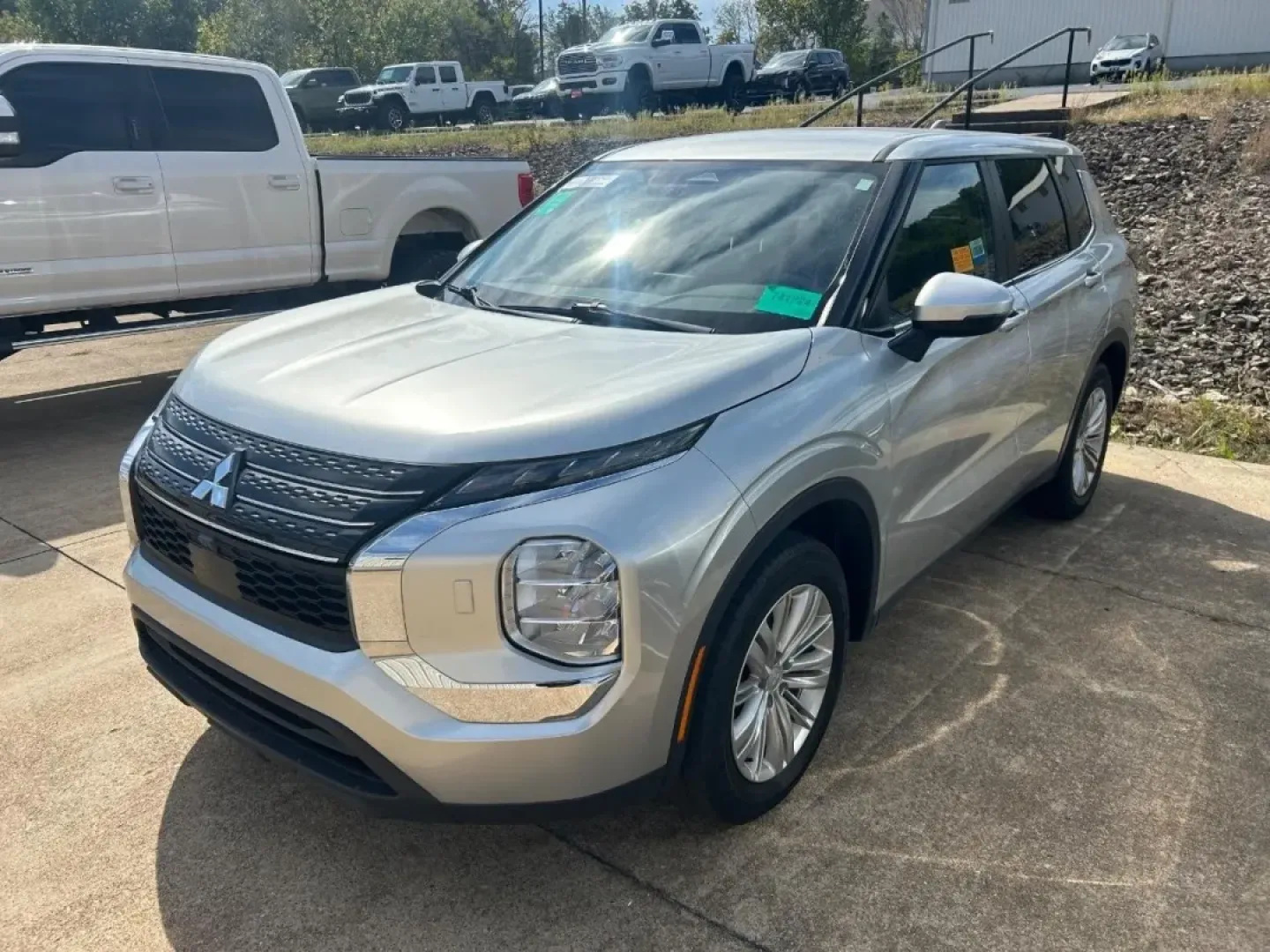 2024 Mitsubishi Outlander ES (JA4J4UA83RZ) with an 2.5L DOHC 4-Cylinder Direct Injection engine, Automatic transmission, located at 970 Woodlawn Dr., Farmington, MO, 63640, (573) 431-7800, 37.825642, -90.468674 - Are you ready to elevate your weekend adventures or transform your daily commute? The 2024 Mitsubishi Outlander ES is the perfect blend of versatility, comfort, and performance that suits both the budget-conscious buyer and the growing family. At Pettus CDJR Farmington, located at 970 Woodlawn Drive - Photo#1