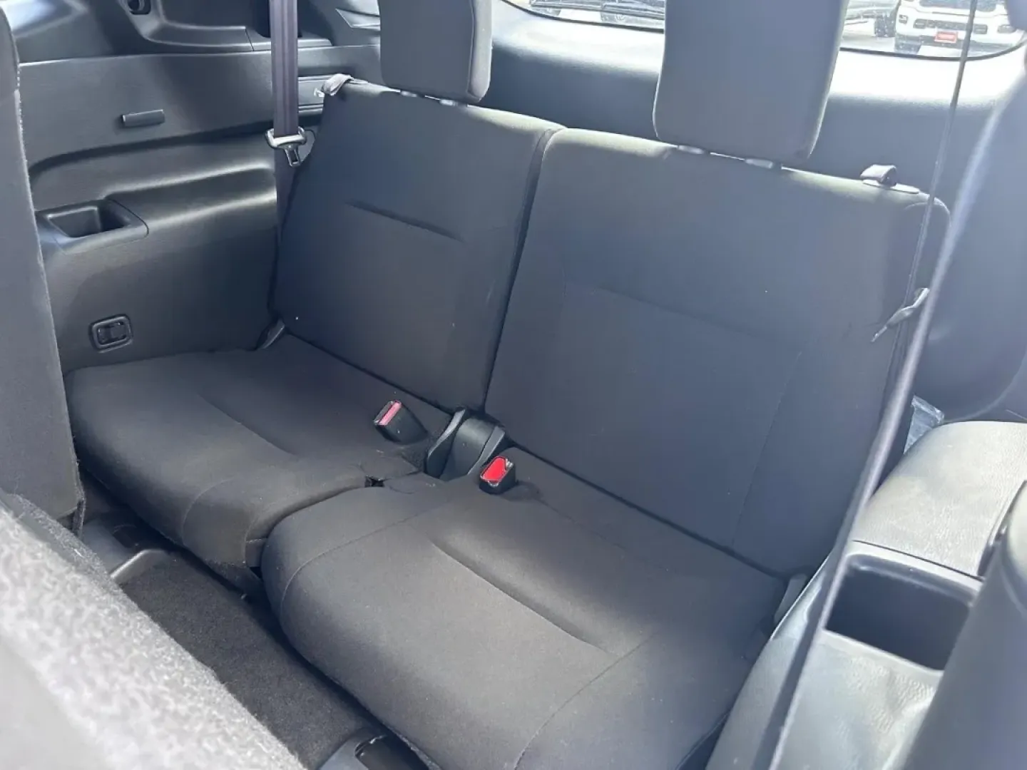 2024 /Black Cloth Mitsubishi Outlander ES (JA4J4UA83RZ) with an 2.5L DOHC 4-Cylinder Direct Injection engine, Automatic transmission, located at 970 Woodlawn Dr., Farmington, MO, 63640, (573) 431-7800, 37.825642, -90.468674 - Are you ready to elevate your weekend adventures or transform your daily commute? The 2024 Mitsubishi Outlander ES is the perfect blend of versatility, comfort, and performance that suits both the budget-conscious buyer and the growing family. At Pettus CDJR Farmington, located at 970 Woodlawn Drive - Photo#7