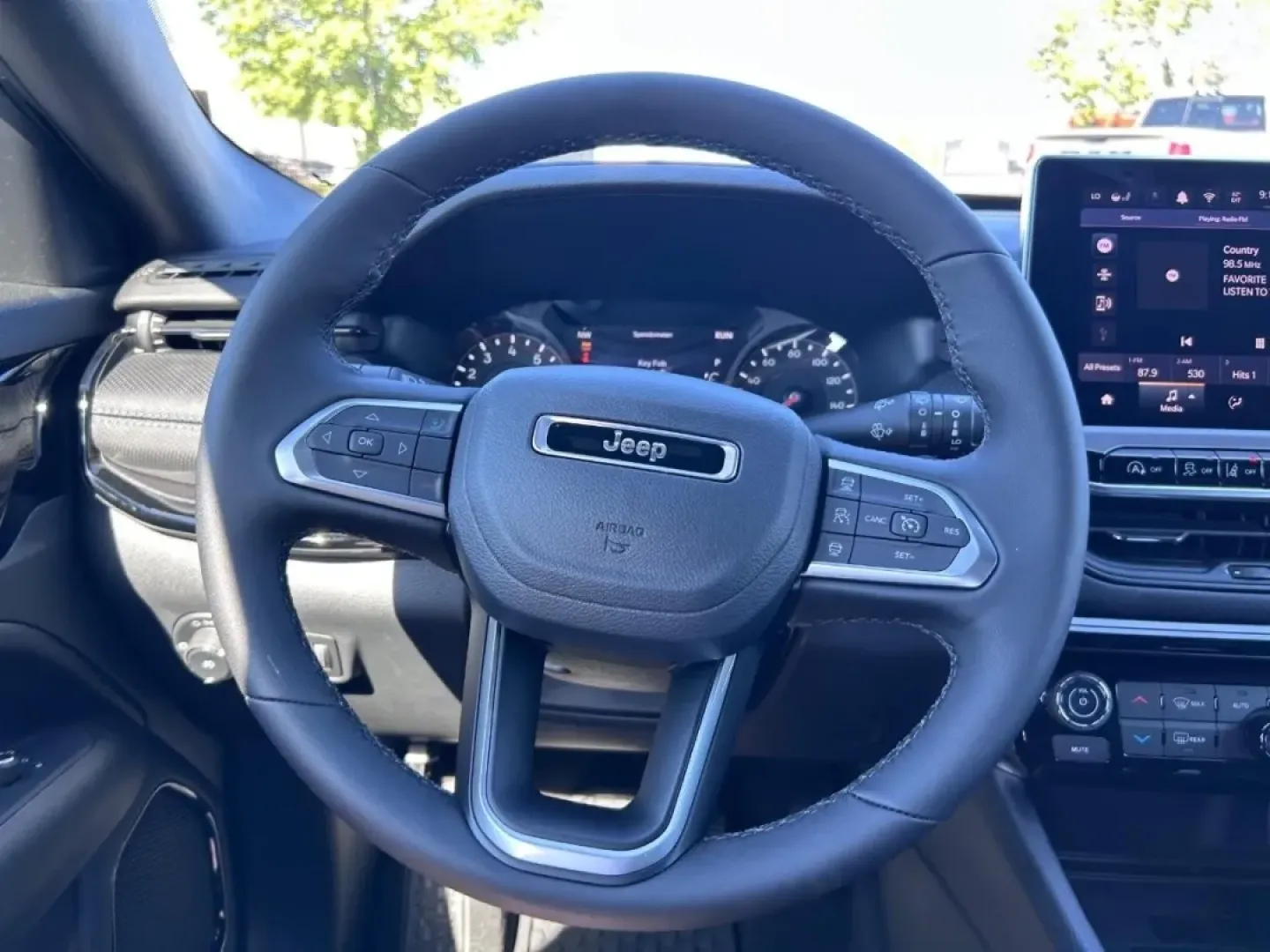 2026 /Black Leather Trimmed Jeep Compass Latitude (3C4NJDBN5TT) with an 2.0L engine, located at 970 Woodlawn Dr., Farmington, MO, 63640, (573) 431-7800, 37.825642, -90.468674 - **Adventure Awaits with the 2026 Jeep Compass Latitude Your Ideal SUV for Every Journey!**<br /> <br /> Are you ready to elevate your driving experience? Whether you're navigating the bustling streets of Farmington or embarking on a weekend getaway to the beautiful Ozark National Scenic Riverways, - Photo#11