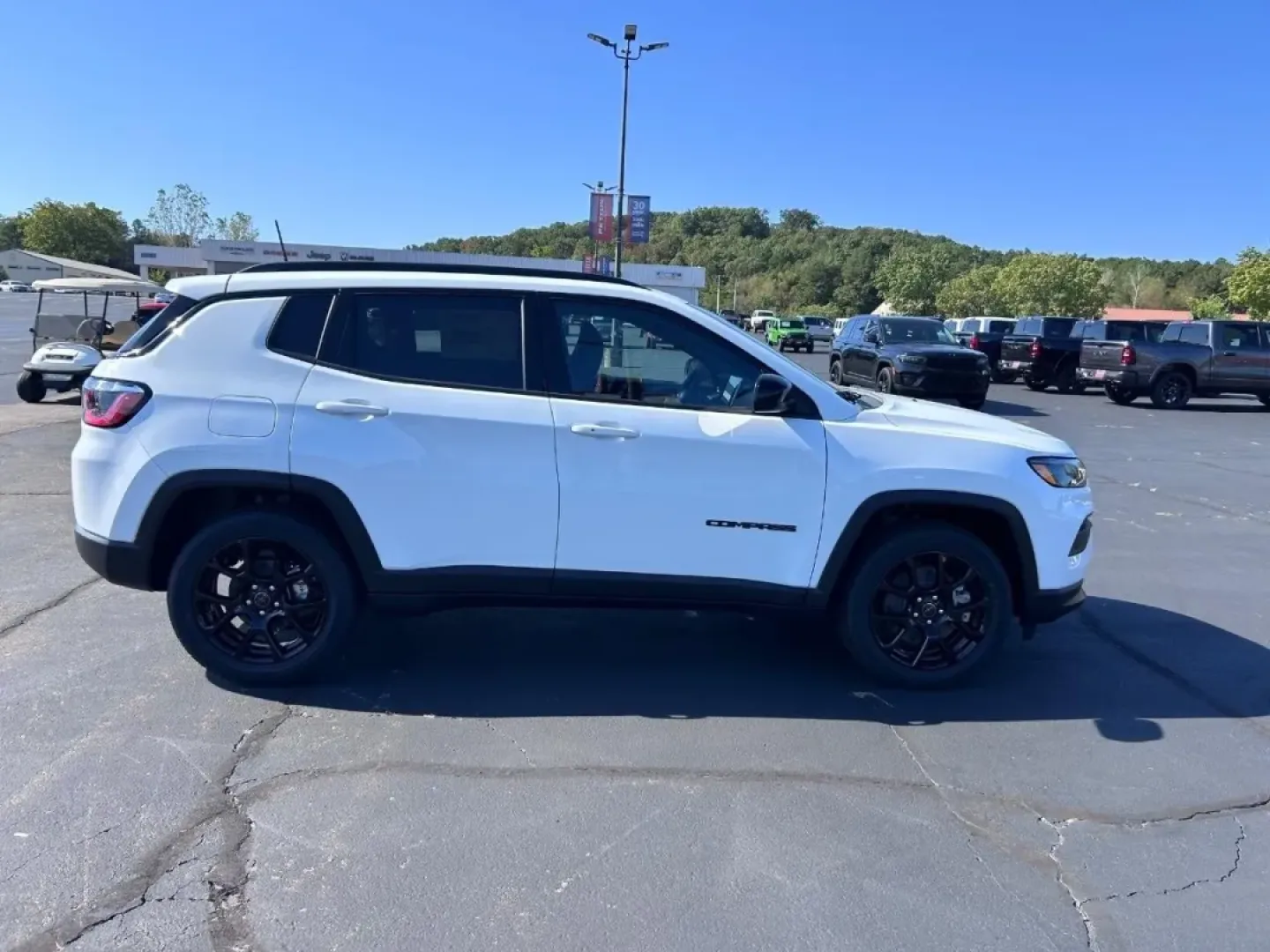 2026 /Black Leather Trimmed Jeep Compass Latitude (3C4NJDBN5TT) with an 2.0L engine, located at 970 Woodlawn Dr., Farmington, MO, 63640, (573) 431-7800, 37.825642, -90.468674 - **Adventure Awaits with the 2026 Jeep Compass Latitude Your Ideal SUV for Every Journey!**<br /> <br /> Are you ready to elevate your driving experience? Whether you're navigating the bustling streets of Farmington or embarking on a weekend getaway to the beautiful Ozark National Scenic Riverways, - Photo#1