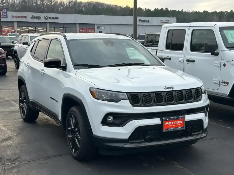 photo of 2026 Jeep Compass Latitude