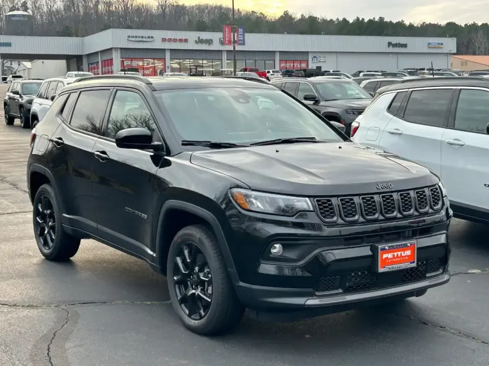 photo of 2026 Jeep Compass Latitude
