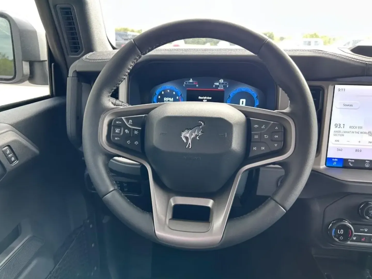 2025 /Black Onyx Leather Ford Bronco Outer Banks (1FMEE8BP4SL) with an 2.7L V6 engine, Automatic transmission, located at 141 Commercial Dr, Fredericktown, MO, 63645, (573) 783-6432, 37.570087, -90.320648 - Are you ready to embark on your next adventure? Imagine cruising through the scenic landscapes of Fredericktown, MO, in a vehicle designed for both comfort and rugged exploration. The 2025 Ford Bronco Outer Banks is not just an SUV; it's your perfect companion for weekend getaways, off-road escapade - Photo#10