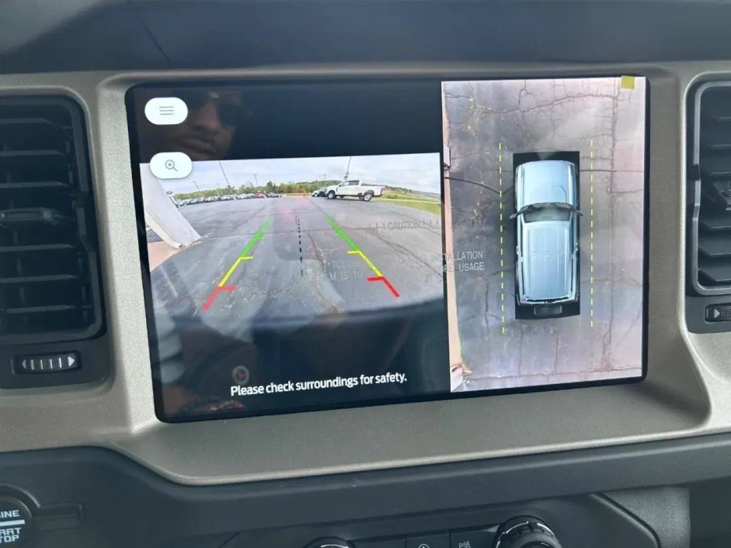 2025 /Black Onyx Leather Ford Bronco Outer Banks (1FMEE8BP4SL) with an 2.7L V6 engine, Automatic transmission, located at 141 Commercial Dr, Fredericktown, MO, 63645, (573) 783-6432, 37.570087, -90.320648 - Are you ready to embark on your next adventure? Imagine cruising through the scenic landscapes of Fredericktown, MO, in a vehicle designed for both comfort and rugged exploration. The 2025 Ford Bronco Outer Banks is not just an SUV; it's your perfect companion for weekend getaways, off-road escapade - Photo#20