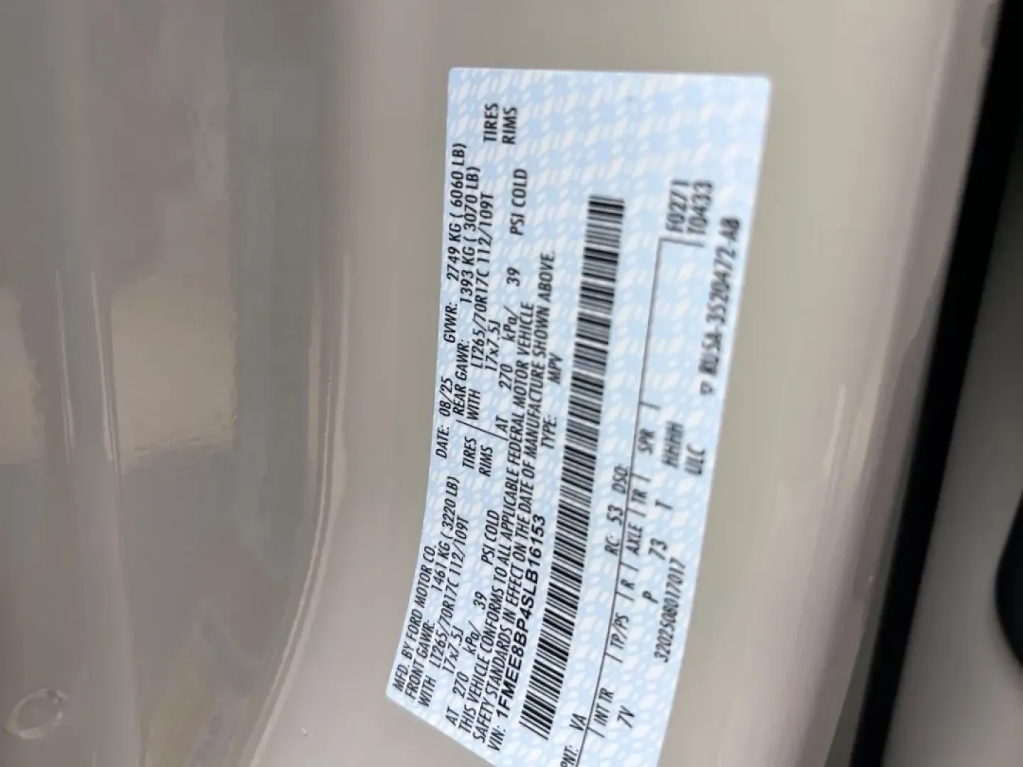 2025 /Black Onyx Leather Ford Bronco Outer Banks (1FMEE8BP4SL) with an 2.7L V6 engine, Automatic transmission, located at 141 Commercial Dr, Fredericktown, MO, 63645, (573) 783-6432, 37.570087, -90.320648 - Are you ready to embark on your next adventure? Imagine cruising through the scenic landscapes of Fredericktown, MO, in a vehicle designed for both comfort and rugged exploration. The 2025 Ford Bronco Outer Banks is not just an SUV; it's your perfect companion for weekend getaways, off-road escapade - Photo#21