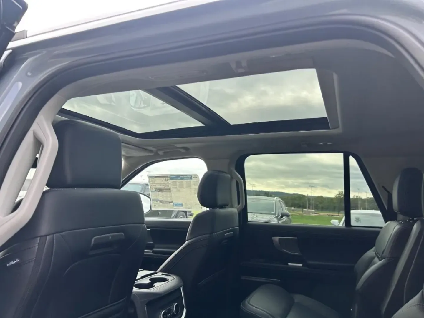 2025 /Black Onyx Leather Ford Expedition Max Platinum (1FMJK1M85SE) with an 3.5L EcoBoost V6 engine, Automatic transmission, located at 141 Commercial Dr, Fredericktown, MO, 63645, (573) 783-6432, 37.570087, -90.320648 - **Adventure Awaits: Discover Your Next Family SUV at Pettus Ford Fredericktown!**<br /> <br /> Are you ready to elevate your family adventures? Whether it's navigating the daily school run or embarking on a weekend getaway to the scenic Mark Twain National Forest, the 2025 Ford Expedition Max Platin - Photo#11