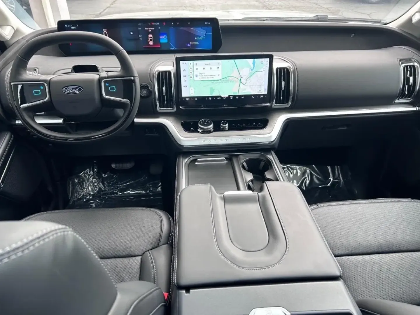 2025 /Black Onyx Leather Ford Expedition Max Platinum (1FMJK1M85SE) with an 3.5L EcoBoost V6 engine, Automatic transmission, located at 141 Commercial Dr, Fredericktown, MO, 63645, (573) 783-6432, 37.570087, -90.320648 - **Adventure Awaits: Discover Your Next Family SUV at Pettus Ford Fredericktown!**<br /> <br /> Are you ready to elevate your family adventures? Whether it's navigating the daily school run or embarking on a weekend getaway to the scenic Mark Twain National Forest, the 2025 Ford Expedition Max Platin - Photo#13