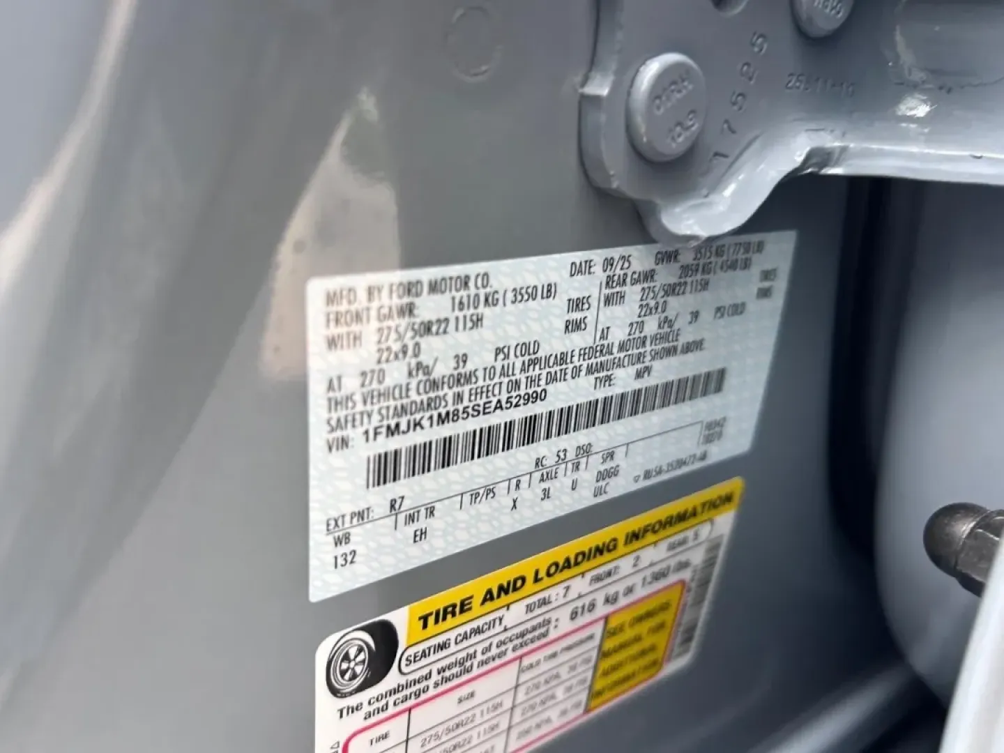 2025 /Black Onyx Leather Ford Expedition Max Platinum (1FMJK1M85SE) with an 3.5L EcoBoost V6 engine, Automatic transmission, located at 141 Commercial Dr, Fredericktown, MO, 63645, (573) 783-6432, 37.570087, -90.320648 - **Adventure Awaits: Discover Your Next Family SUV at Pettus Ford Fredericktown!**<br /> <br /> Are you ready to elevate your family adventures? Whether it's navigating the daily school run or embarking on a weekend getaway to the scenic Mark Twain National Forest, the 2025 Ford Expedition Max Platin - Photo#24