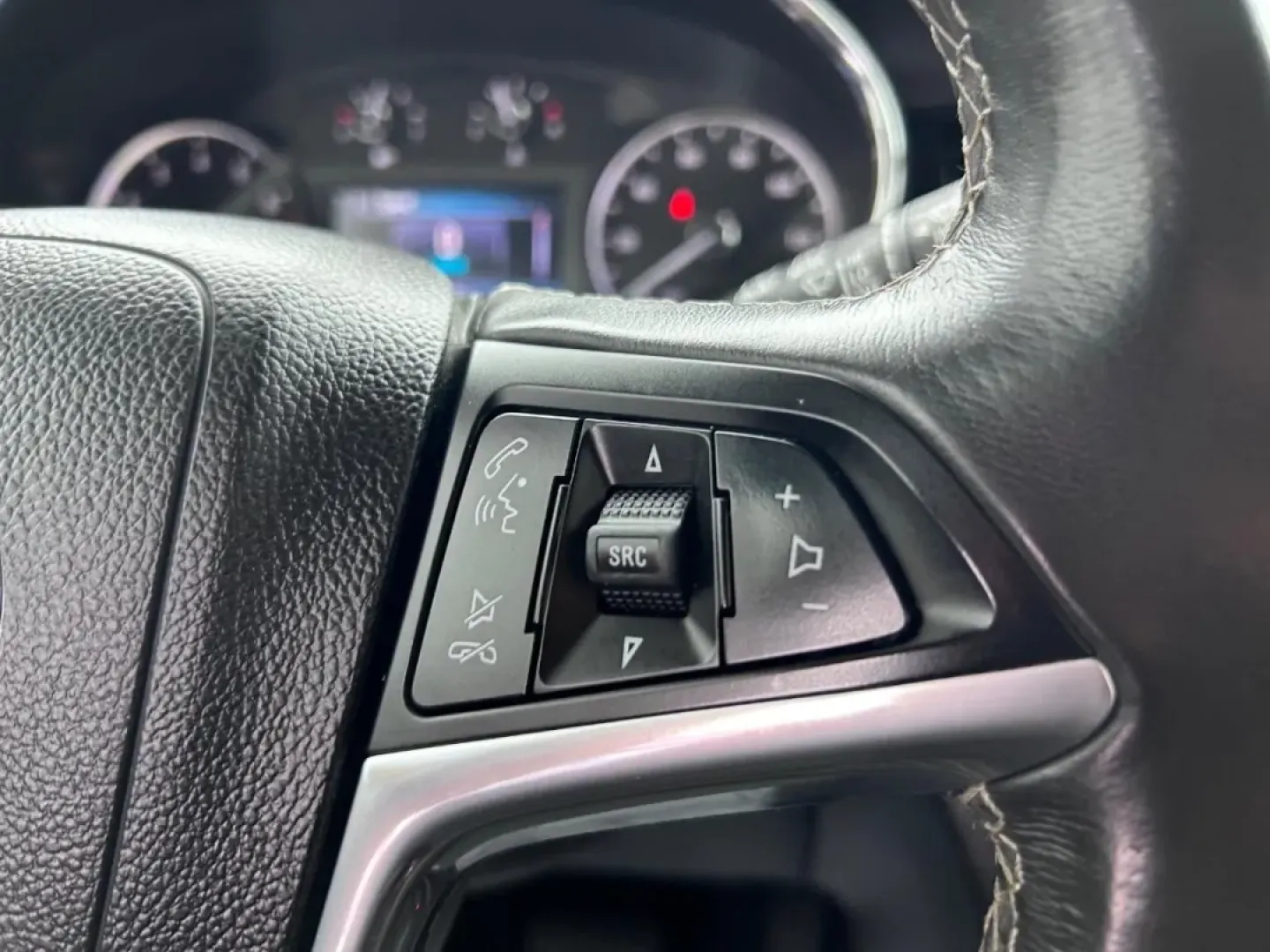 2019 /Ebony Leather Trimmed Buick Encore Preferred (KL4CJASB2KB) with an ECOTEC Turbo 1.4L Variable Valve Timing DOHC 4-cylinder engine, Automatic transmission, located at 970 Woodlawn Dr., Farmington, MO, 63640, (573) 431-7800, 37.825642, -90.468674 - **Explore the Open Road with the 2019 Buick Encore Perfect for Your Next Adventure!**<br /> <br /> Are you ready to elevate your lifestyle with a vehicle that balances style, efficiency, and versatility? The 2019 Buick Encore is your ideal companion for weekend getaways or daily commutes, providing - Photo#11