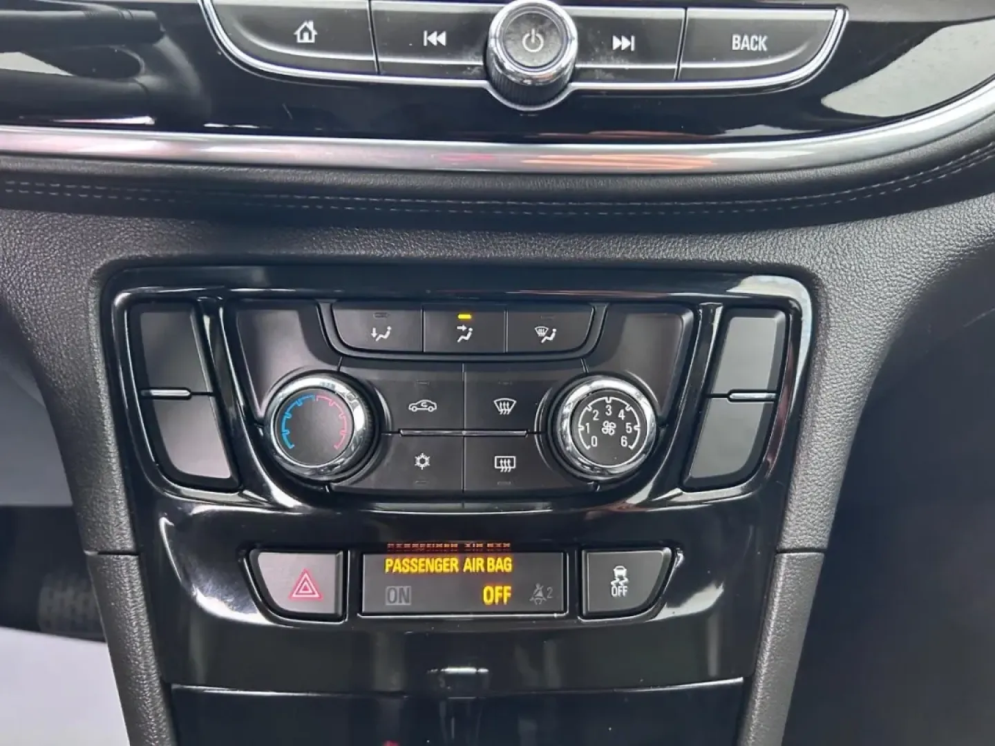 2019 /Ebony Leather Trimmed Buick Encore Preferred (KL4CJASB2KB) with an ECOTEC Turbo 1.4L Variable Valve Timing DOHC 4-cylinder engine, Automatic transmission, located at 970 Woodlawn Dr., Farmington, MO, 63640, (573) 431-7800, 37.825642, -90.468674 - **Explore the Open Road with the 2019 Buick Encore Perfect for Your Next Adventure!**<br /> <br /> Are you ready to elevate your lifestyle with a vehicle that balances style, efficiency, and versatility? The 2019 Buick Encore is your ideal companion for weekend getaways or daily commutes, providing - Photo#14