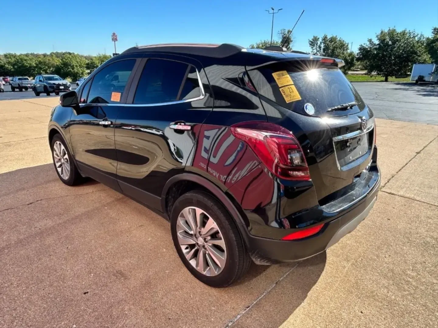 2019 /Ebony Leather Trimmed Buick Encore Preferred (KL4CJASB2KB) with an ECOTEC Turbo 1.4L Variable Valve Timing DOHC 4-cylinder engine, Automatic transmission, located at 970 Woodlawn Dr., Farmington, MO, 63640, (573) 431-7800, 37.825642, -90.468674 - **Explore the Open Road with the 2019 Buick Encore Perfect for Your Next Adventure!**<br /> <br /> Are you ready to elevate your lifestyle with a vehicle that balances style, efficiency, and versatility? The 2019 Buick Encore is your ideal companion for weekend getaways or daily commutes, providing - Photo#4