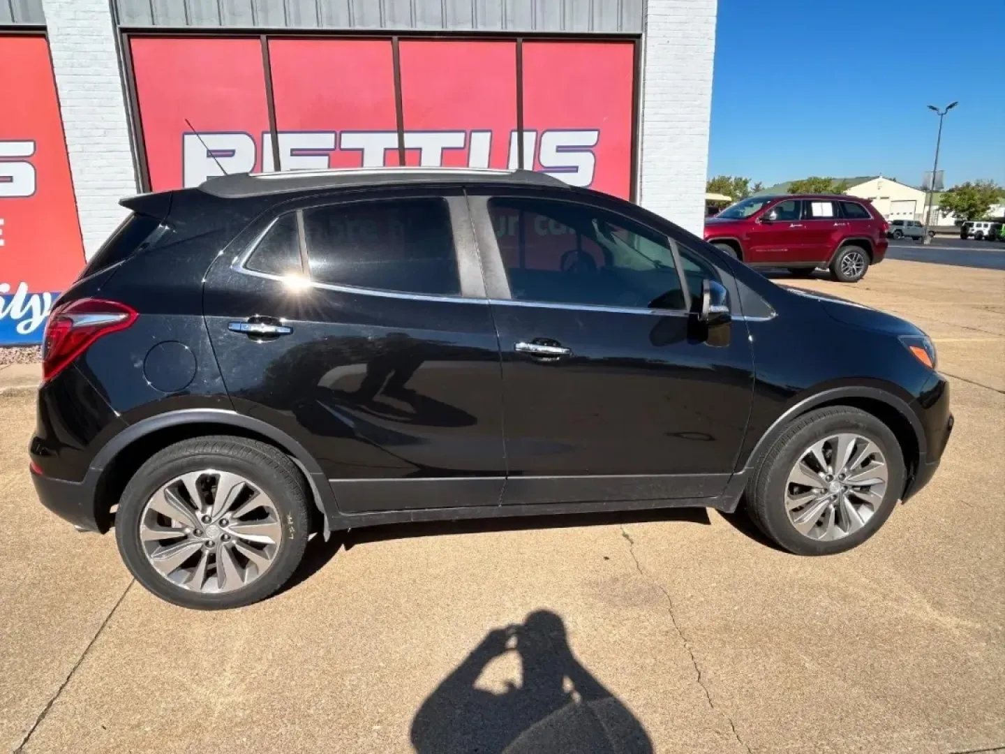 2019 /Ebony Leather Trimmed Buick Encore Preferred (KL4CJASB2KB) with an ECOTEC Turbo 1.4L Variable Valve Timing DOHC 4-cylinder engine, Automatic transmission, located at 970 Woodlawn Dr., Farmington, MO, 63640, (573) 431-7800, 37.825642, -90.468674 - **Explore the Open Road with the 2019 Buick Encore Perfect for Your Next Adventure!**<br /> <br /> Are you ready to elevate your lifestyle with a vehicle that balances style, efficiency, and versatility? The 2019 Buick Encore is your ideal companion for weekend getaways or daily commutes, providing - Photo#7