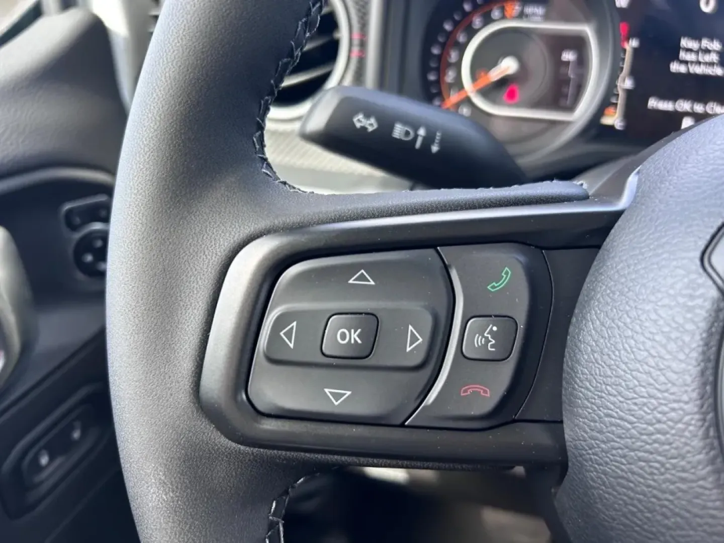 2025 /Black Leather Jeep Gladiator Rubicon (1C6RJTBG9SL) with an 3.6L V6 24V VVT UPG I engine, Automatic transmission, located at 970 Woodlawn Dr., Farmington, MO, 63640, (573) 431-7800, 37.825642, -90.468674 - ### Discover the Adventure with the 2025 Jeep Gladiator at Pettus CDJR Farmington!<br /> <br /> Are you ready to elevate your outdoor adventures and weekend getaways? Look no further than this stunning 2025 Jeep Gladiator, available now at Pettus CDJR Farmington. Whether you're navigating city stree - Photo#11