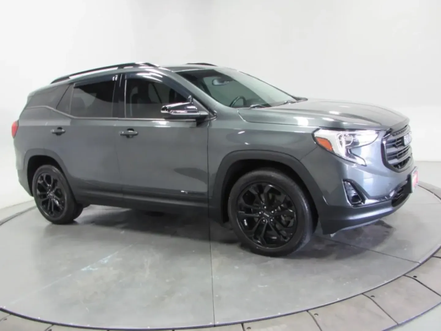 2020 /Jet Black GMC Terrain SLT (3GKALVEX9LL) with an Other engine, located at 12836 Highway 21, De Soto, MO, 63020, (636) 337-7777, 38.151867, -90.575615 - **Experience the Perfect Blend of Comfort and Adventure with the 2020 GMC Terrain SLT - Now Available at Pettus Ford De Soto!**<br /> <br /> Are you searching for a vehicle that effortlessly combines style, performance, and practicality? Look no further than this 2020 GMC Terrain SLT, designed for t - Photo#3