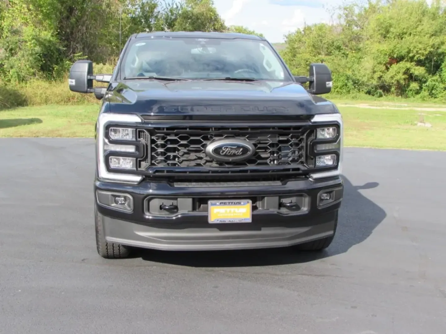 2025 /Medium Dark Slate Ford F-250SD XLT (1FT8W2BNXSE) with an 7.3L engine, located at 12836 Highway 21, De Soto, MO, 63020, (636) 337-7777, 38.151867, -90.575615 - **Conquer the Road with the 2025 Ford Super Duty F-250 SRW: Your Ultimate Trucking Companion!**<br /> <br /> Are you looking for a powerhouse truck that can handle everything from weekend adventures to daily commutes? Look no further than the 2025 Ford Super Duty F-250 SRW, available now at Pettus F - Photo#1