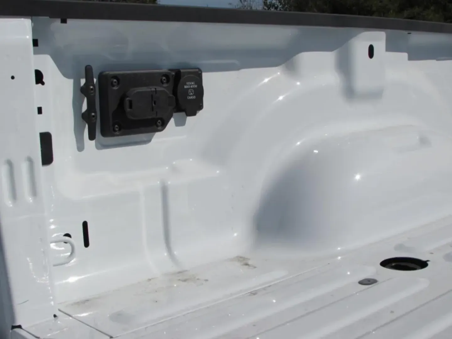 2025 /Black Ram 3500 Tradesman (3C63RRGL3SG) with an Other engine, located at 12830 Highway 21, De Soto, MO, 63020, (636) 337-7777, 38.153099, -90.573624 - Are you ready to elevate your weekend adventures or conquer your daily tasks with a truck that stands out? Look no further than the 2025 Ram 3500 Tradesman, now available at Pettus CDJR DeSoto, your trusted OEM dealership in De Soto, MO. This powerful and versatile truck is perfect for those who nee - Photo#16