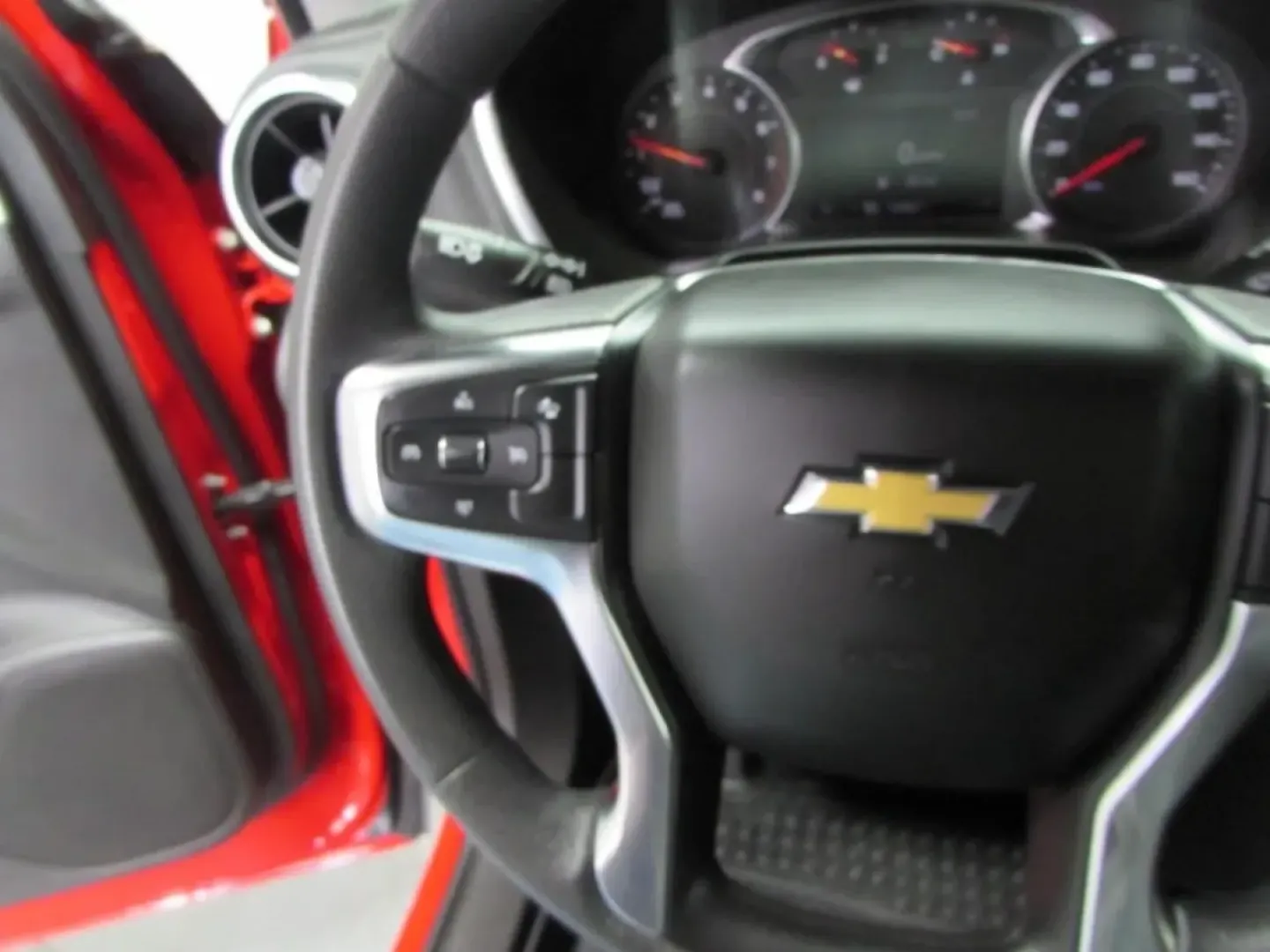 2024 /Jet Black/Medium Gray Chevrolet Blazer LT (3GNKBCR41RS) with an Other engine, Automatic transmission, located at 12830 Highway 21, De Soto, MO, 63020, (636) 337-7777, 38.153099, -90.573624 - Are you searching for a stylish and versatile SUV that perfectly balances performance and comfort? Look no further than this stunning 2024 Chevrolet Blazer LT, available now at Pettus CDJR DeSoto in De Soto, MO. Whether you're commuting to work, taking the kids to school, or embarking on a weekend a - Photo#13