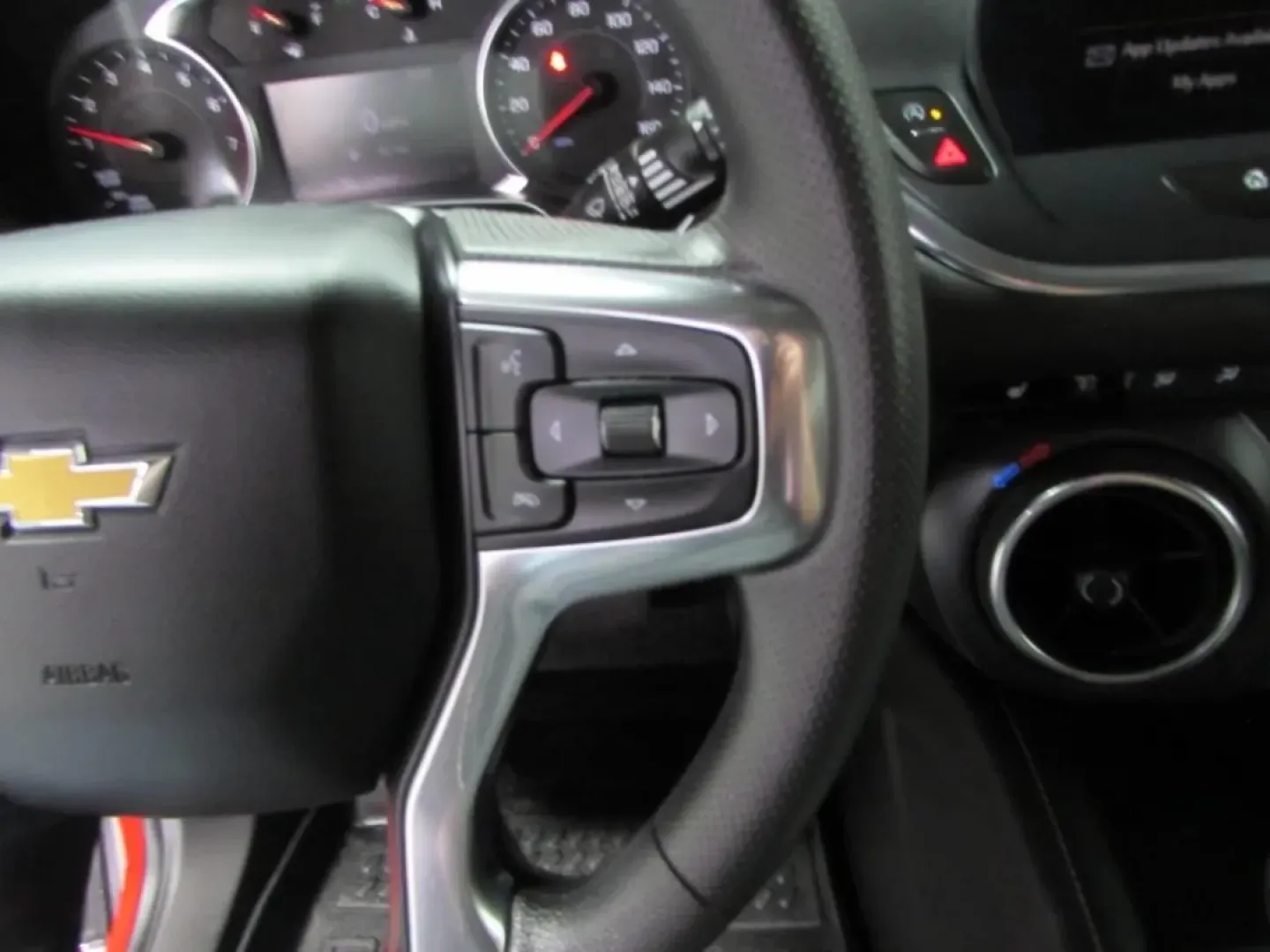 2024 /Jet Black/Medium Gray Chevrolet Blazer LT (3GNKBCR41RS) with an Other engine, Automatic transmission, located at 12830 Highway 21, De Soto, MO, 63020, (636) 337-7777, 38.153099, -90.573624 - Are you searching for a stylish and versatile SUV that perfectly balances performance and comfort? Look no further than this stunning 2024 Chevrolet Blazer LT, available now at Pettus CDJR DeSoto in De Soto, MO. Whether you're commuting to work, taking the kids to school, or embarking on a weekend a - Photo#14