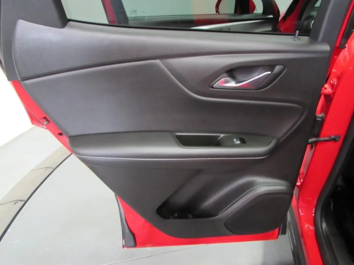 2024 /Jet Black/Medium Gray Chevrolet Blazer LT (3GNKBCR41RS) with an Other engine, Automatic transmission, located at 12830 Highway 21, De Soto, MO, 63020, (636) 337-7777, 38.153099, -90.573624 - Are you searching for a stylish and versatile SUV that perfectly balances performance and comfort? Look no further than this stunning 2024 Chevrolet Blazer LT, available now at Pettus CDJR DeSoto in De Soto, MO. Whether you're commuting to work, taking the kids to school, or embarking on a weekend a - Photo#23