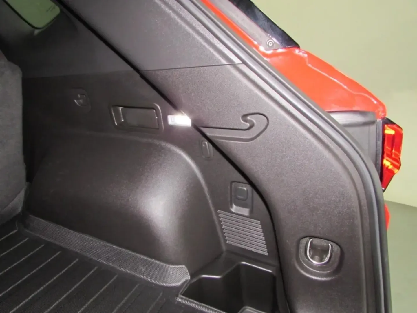 2024 /Jet Black/Medium Gray Chevrolet Blazer LT (3GNKBCR41RS) with an Other engine, Automatic transmission, located at 12830 Highway 21, De Soto, MO, 63020, (636) 337-7777, 38.153099, -90.573624 - Are you searching for a stylish and versatile SUV that perfectly balances performance and comfort? Look no further than this stunning 2024 Chevrolet Blazer LT, available now at Pettus CDJR DeSoto in De Soto, MO. Whether you're commuting to work, taking the kids to school, or embarking on a weekend a - Photo#28