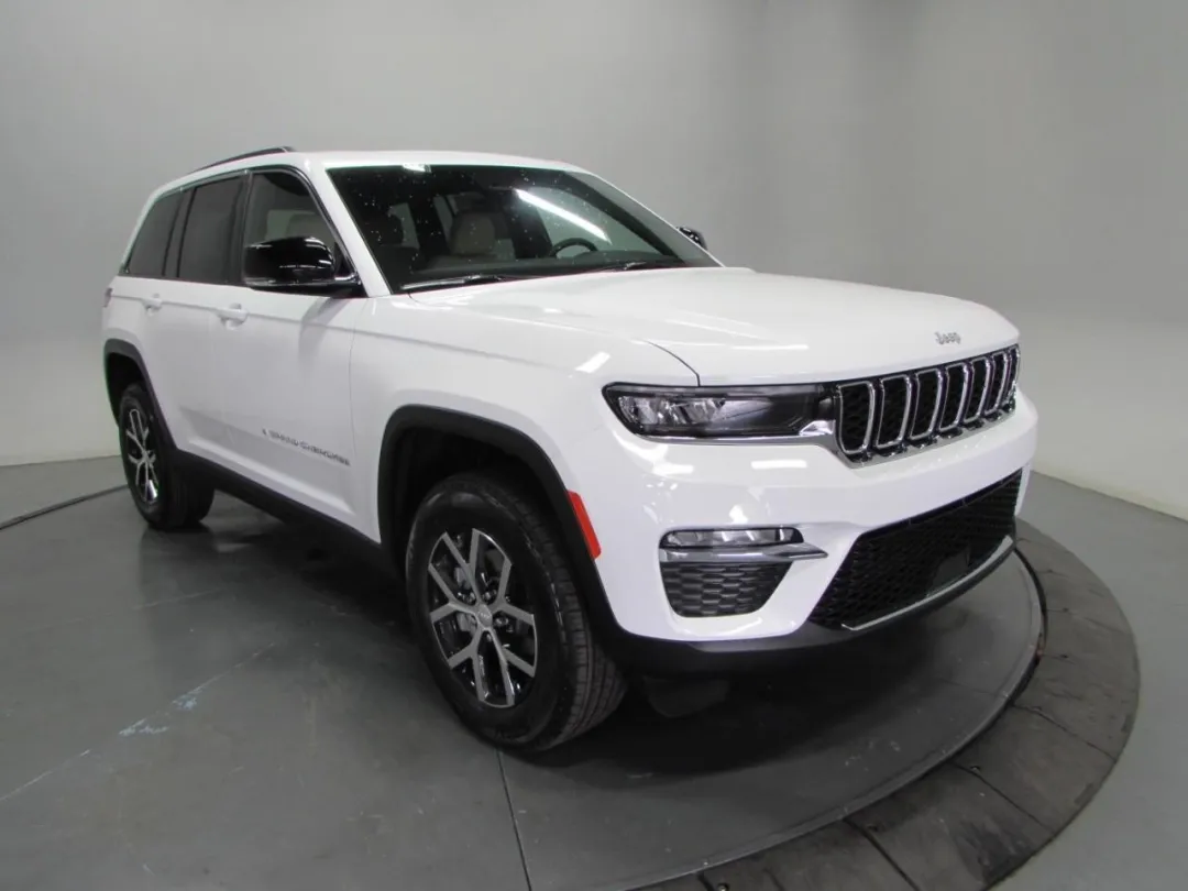 photo of 2025 Jeep Grand Cherokee Limited