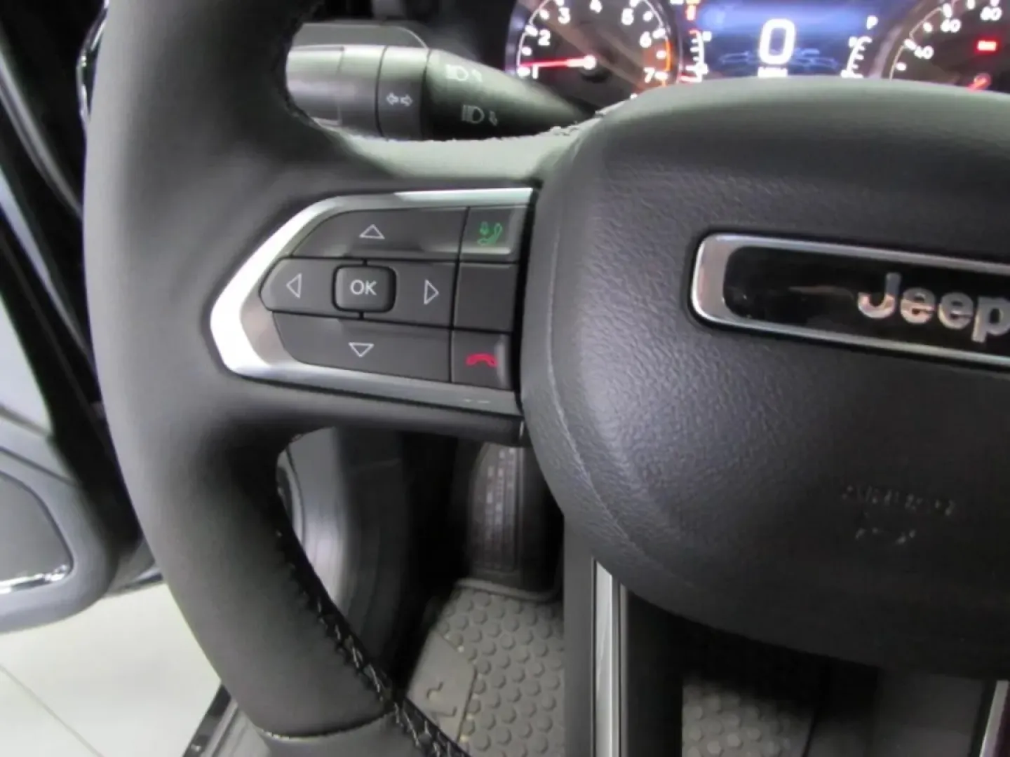 2026 /Black Jeep Compass Latitude (3C4NJDBN3TT) with an Other engine, located at 12830 Highway 21, De Soto, MO, 63020, (636) 337-7777, 38.153099, -90.573624 - **Elevate Your Adventures with the 2026 Jeep Compass at Pettus CDJR DeSoto!**<br /> <br /> Are you ready to enhance your lifestyle with a vehicle that complements your sense of adventure? Introducing the stunning 2026 Jeep Compass, perfect for weekend getaways, daily commutes, and everything in betw - Photo#13