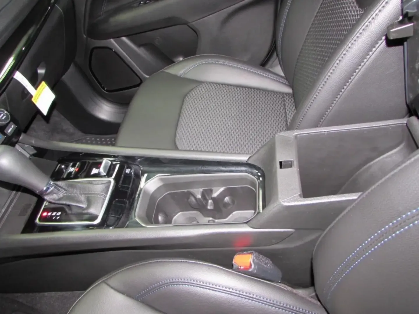 2026 /Black Jeep Compass Latitude (3C4NJDBN3TT) with an Other engine, located at 12830 Highway 21, De Soto, MO, 63020, (636) 337-7777, 38.153099, -90.573624 - **Elevate Your Adventures with the 2026 Jeep Compass at Pettus CDJR DeSoto!**<br /> <br /> Are you ready to enhance your lifestyle with a vehicle that complements your sense of adventure? Introducing the stunning 2026 Jeep Compass, perfect for weekend getaways, daily commutes, and everything in betw - Photo#19