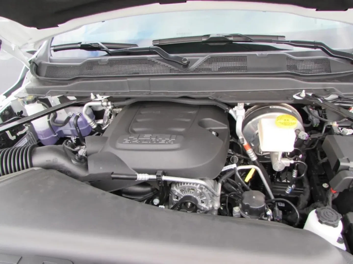 2026 /Black Ram 2500 Tradesman (3C6UR5CJ6TG) with an Other engine, located at 12830 Highway 21, De Soto, MO, 63020, (636) 337-7777, 38.153099, -90.573624 - **Unleash Your Adventures with the 2026 Ram 2500 Tradesman! Perfect for Your Next Journey!**<br /> <br /> Are you ready to elevate your lifestyle with a powerful truck that is built for both work and play? Look no further! The 2026 Ram 2500 Tradesman, available at Pettus CDJR DeSoto in De Soto, MO, - Photo#9