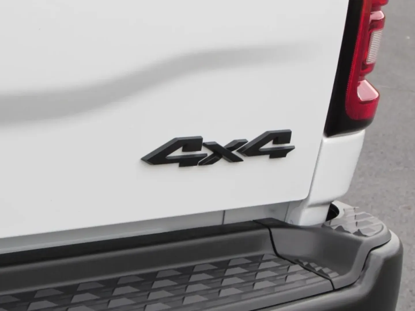 2026 /Black Ram 2500 Tradesman (3C6UR5CJ6TG) with an Other engine, located at 12830 Highway 21, De Soto, MO, 63020, (636) 337-7777, 38.153099, -90.573624 - **Unleash Your Adventures with the 2026 Ram 2500 Tradesman! Perfect for Your Next Journey!**<br /> <br /> Are you ready to elevate your lifestyle with a powerful truck that is built for both work and play? Look no further! The 2026 Ram 2500 Tradesman, available at Pettus CDJR DeSoto in De Soto, MO, - Photo#12