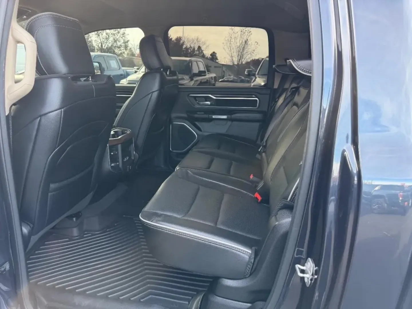 2021 /Black Leather Ram 1500 Laramie (1C6SRFJT0MN) with an 5.7L engine, located at 970 Woodlawn Dr., Farmington, MO, 63640, (573) 431-7800, 37.825642, -90.468674 - **Experience Adventure and Capability with the 2021 Ram 1500 at Pettus CDJR Farmington!**<br /> <br /> Are you ready to elevate your lifestyle with a vehicle that excels both on the road and off the beaten path? Look no further than the 2021 Ram 1500, available now at Pettus CDJR Farmington in Farmi - Photo#8