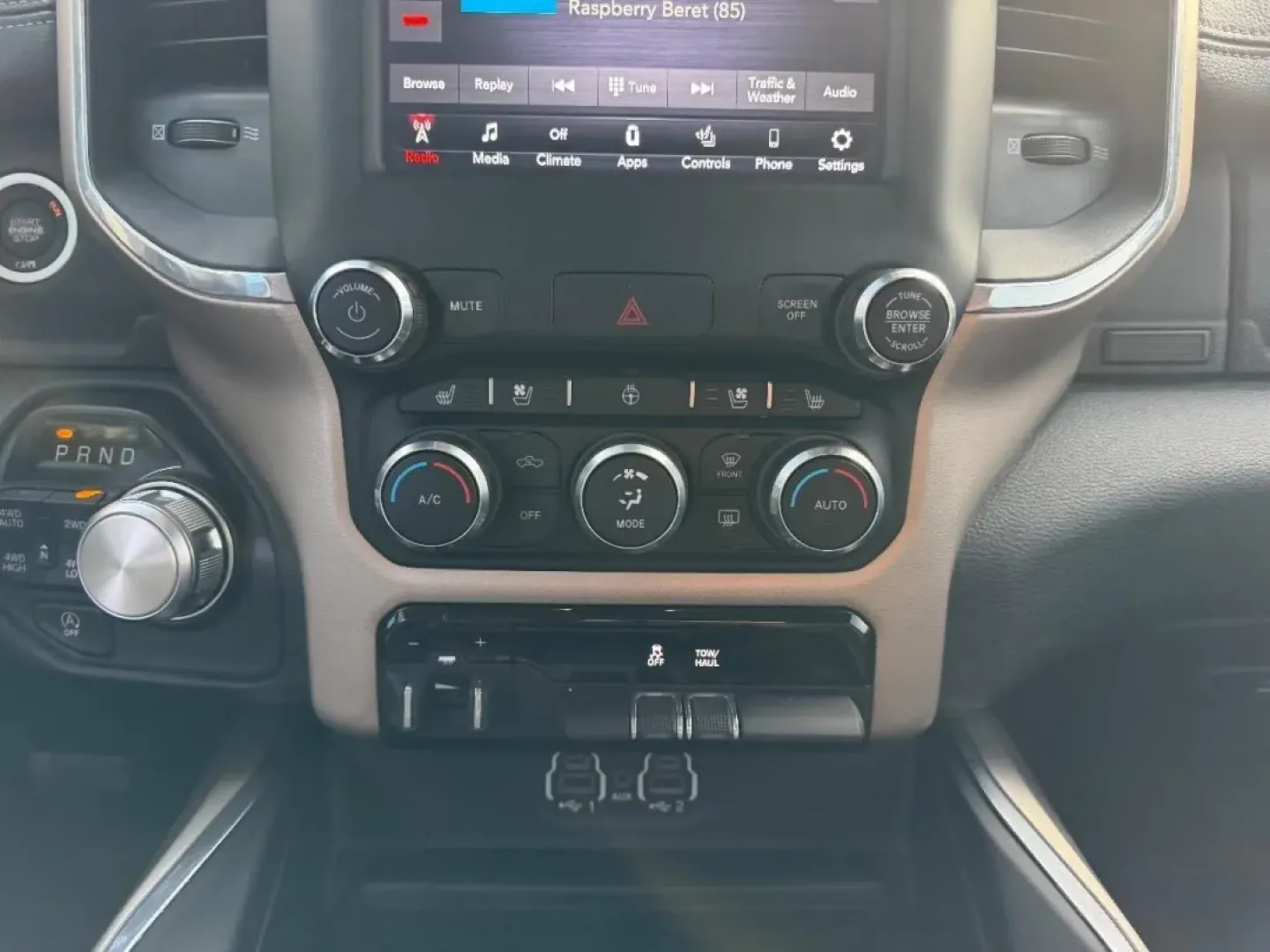 2021 /Black Leather Ram 1500 Laramie (1C6SRFJT0MN) with an 5.7L engine, located at 970 Woodlawn Dr., Farmington, MO, 63640, (573) 431-7800, 37.825642, -90.468674 - **Experience Adventure and Capability with the 2021 Ram 1500 at Pettus CDJR Farmington!**<br /> <br /> Are you ready to elevate your lifestyle with a vehicle that excels both on the road and off the beaten path? Look no further than the 2021 Ram 1500, available now at Pettus CDJR Farmington in Farmi - Photo#14