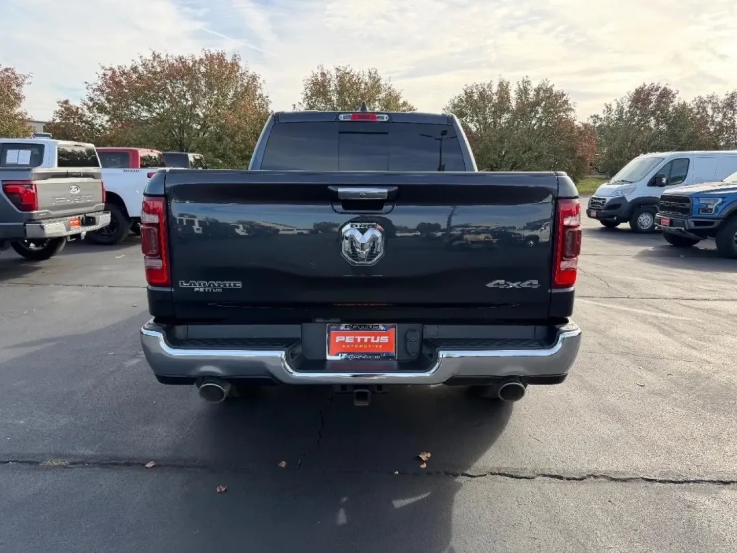 2021 /Black Leather Ram 1500 Laramie (1C6SRFJT0MN) with an 5.7L engine, located at 970 Woodlawn Dr., Farmington, MO, 63640, (573) 431-7800, 37.825642, -90.468674 - **Experience Adventure and Capability with the 2021 Ram 1500 at Pettus CDJR Farmington!**<br /> <br /> Are you ready to elevate your lifestyle with a vehicle that excels both on the road and off the beaten path? Look no further than the 2021 Ram 1500, available now at Pettus CDJR Farmington in Farmi - Photo#3