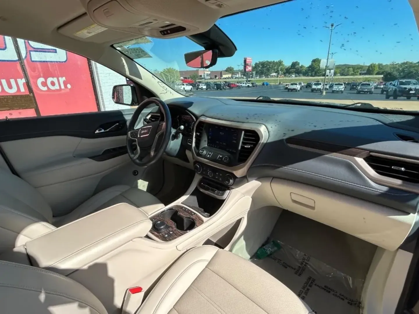 2021 /Dark Galvanized/Light Shale Leather GMC Acadia Denali (1GKKNPLS8MZ) with an 3.6L V6 / SIDI / DOHC engine, located at 970 Woodlawn Dr., Farmington, MO, 63640, (573) 431-7800, 37.825642, -90.468674 - Discover the ultimate family vehicle with the 2021 GMC Acadia Denali, now available at Pettus CDJR Farmington. Located conveniently at 970 Woodlawn Drive, Farmington, MO 63640, we are your trusted OEM dealership dedicated to providing quality used vehicles. Whether you're navigating the bustling str - Photo#13