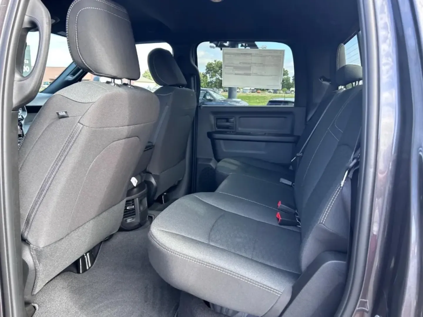 2026 /Diesel Gray/Black Cloth Ram 2500 Tradesman (3C63R5CL0TG) with an Straight 6 Turbocharged Diesel engine, located at 970 Woodlawn Dr., Farmington, MO, 63640, (573) 431-7800, 37.825642, -90.468674 - **Discover the Ultimate Truck for Your Adventures: 2026 Ram 2500 Tradesman at Pettus CDJR Farmington!**<br /> <br /> Are you ready to elevate your outdoor adventures, tackle weekend projects, or manage those long commutes with ease? Look no further than this stunning 2026 Ram 2500 Tradesman, the per - Photo#8