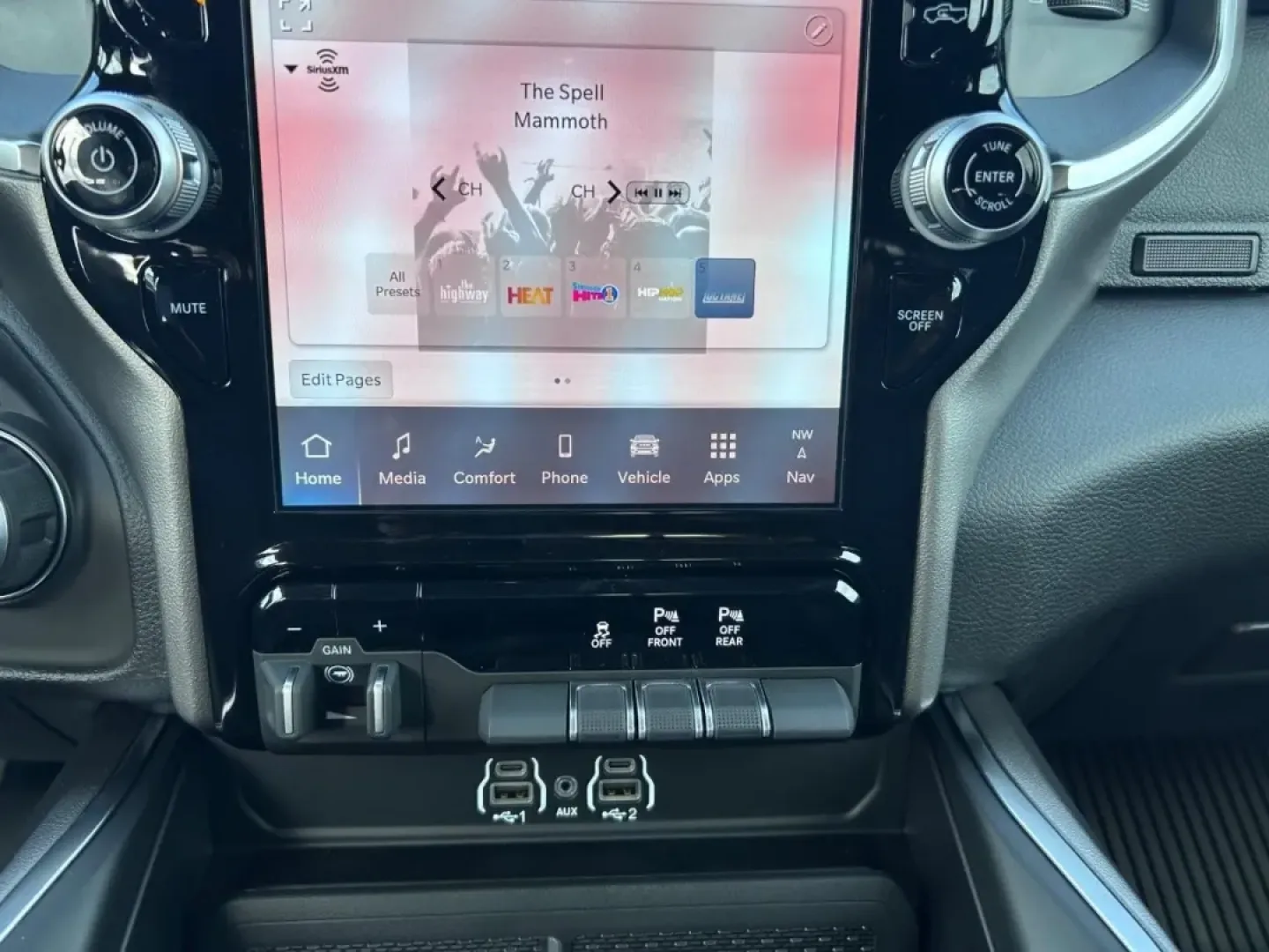 2026 /Diesel Gray/Black Cloth Ram 1500 Big Horn/Lone Star (3C6SRFFP1T4) with an 3.0L Straight 6 engine, located at 970 Woodlawn Dr., Farmington, MO, 63640, (573) 431-7800, 37.825642, -90.468674 - **Elevate Your Adventures with the 2026 Ram 1500 Big Horn: The Ultimate Truck for Every Lifestyle!**<br /> <br /> Are you ready to transform your daily commute or weekend adventures? The 2026 Ram 1500 Big Horn is here to take your driving experience to the next level! Whether you're a busy professio - Photo#13